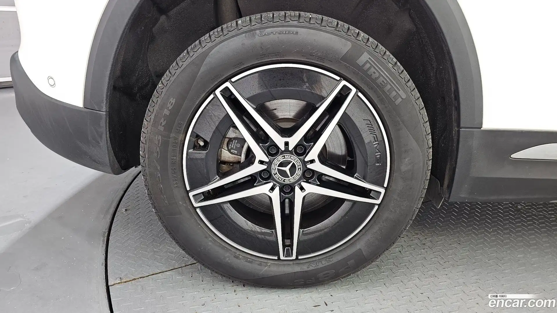 EQA Mercedes-Benz 2021.11-OUTER-005