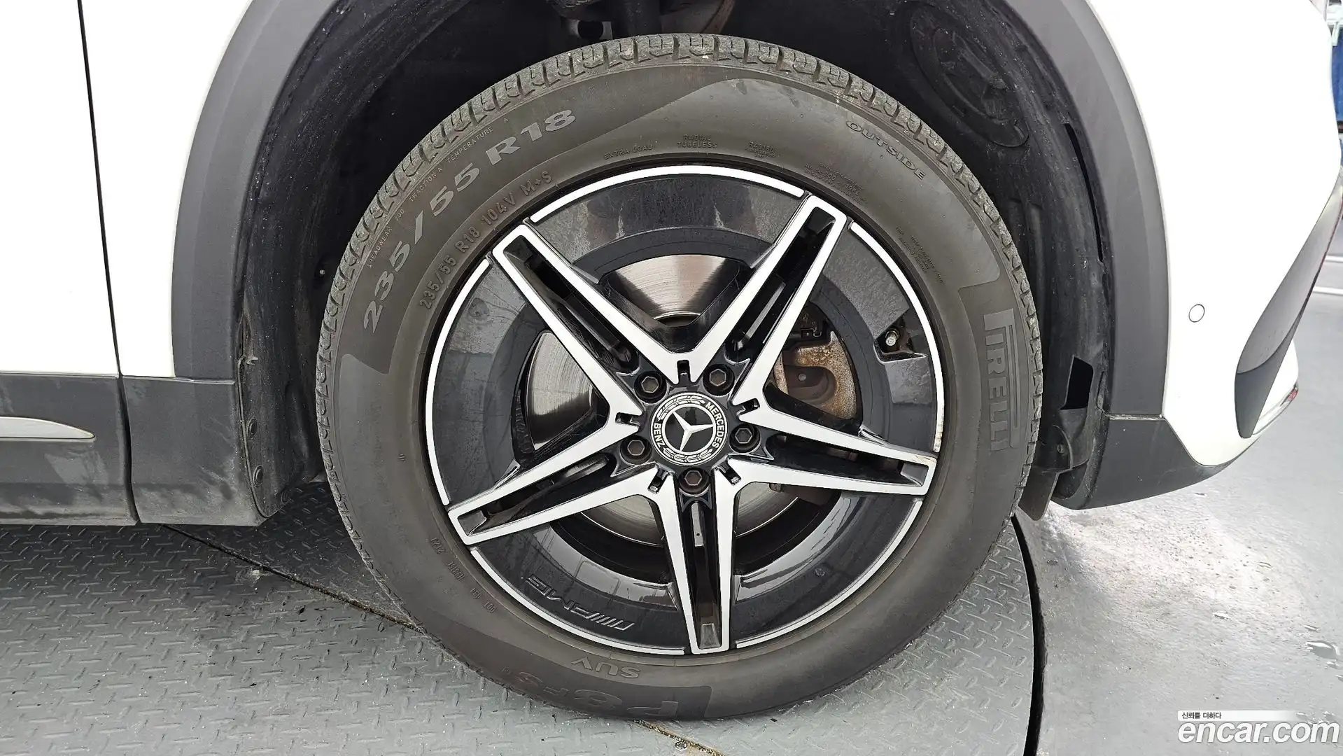 EQA Mercedes-Benz 2021.11-OUTER-031