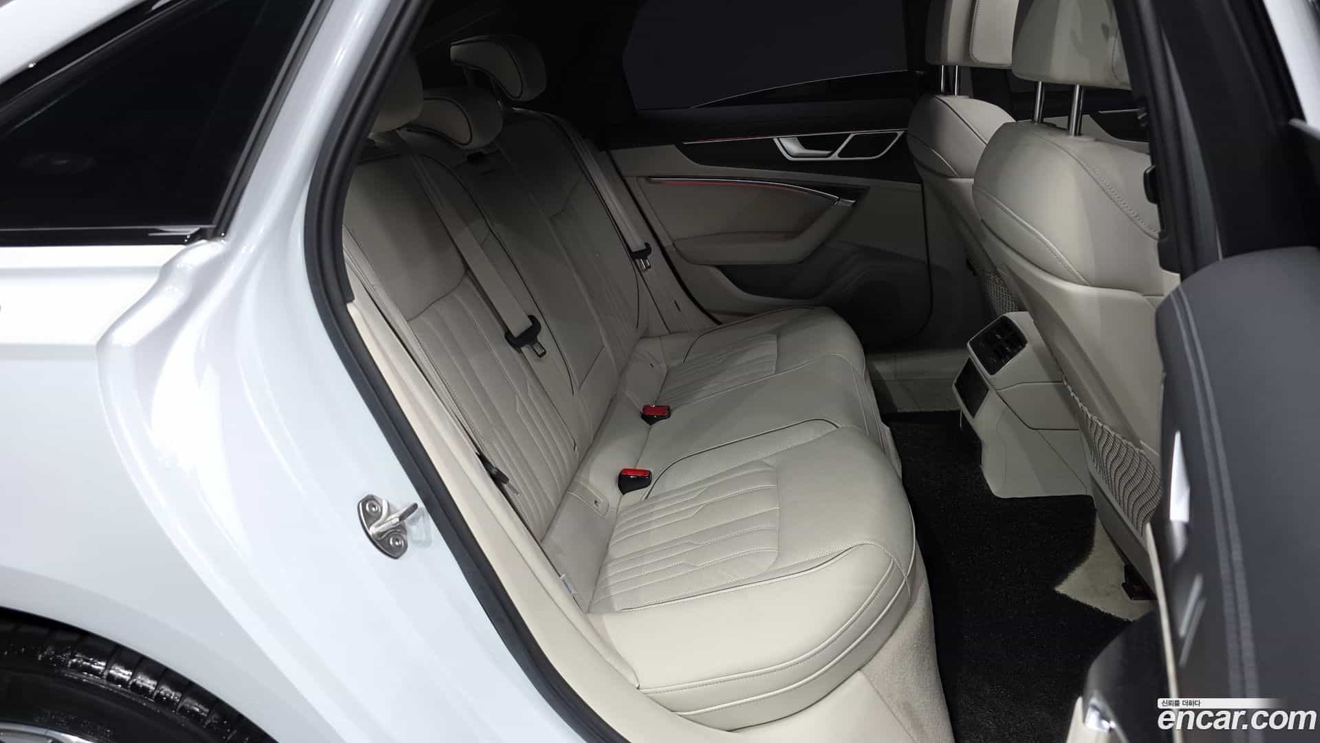 A6 Audi 2025.2-OPTION-016