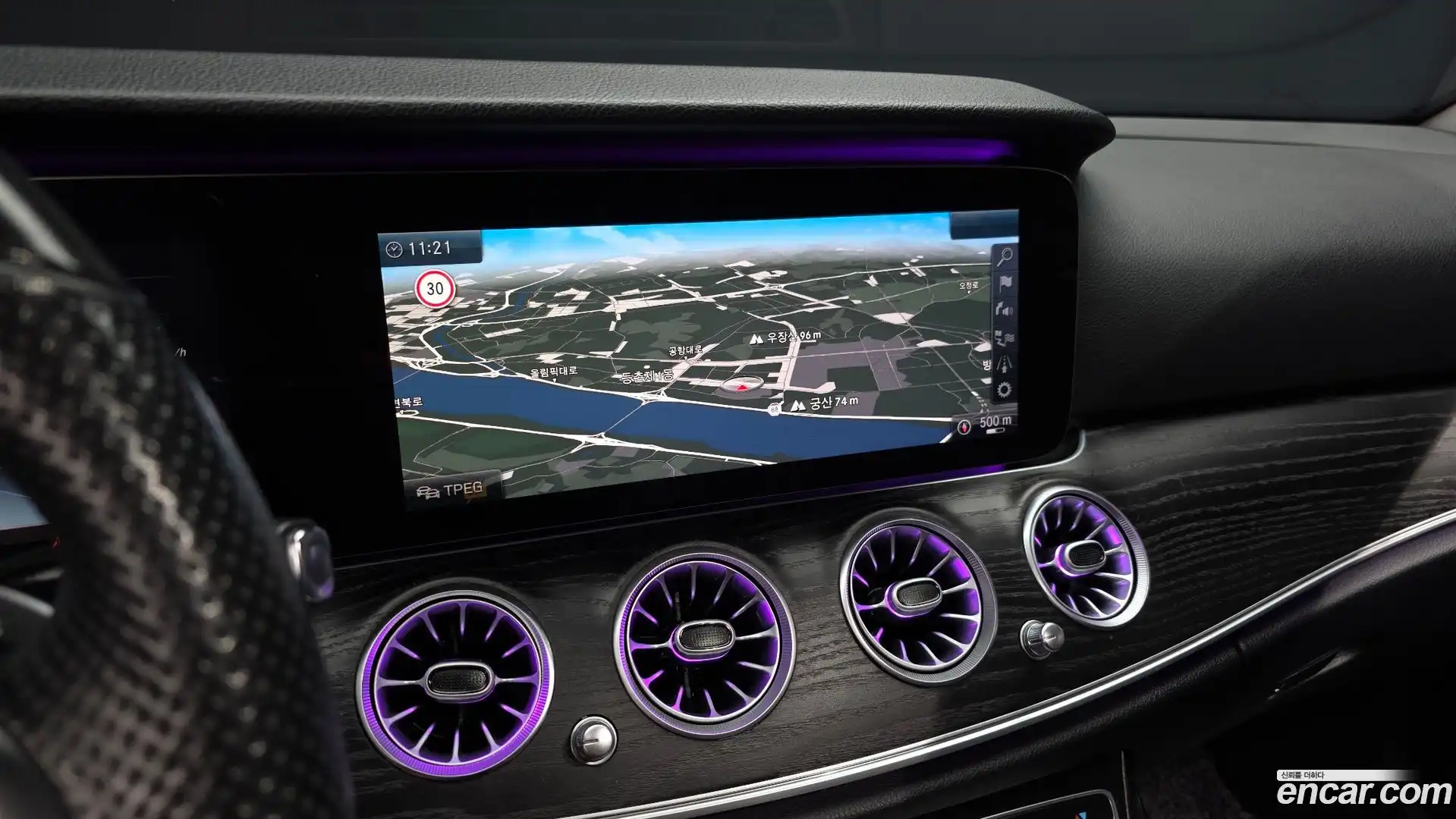 E-Class Mercedes-Benz 2016.9-OPTION-019