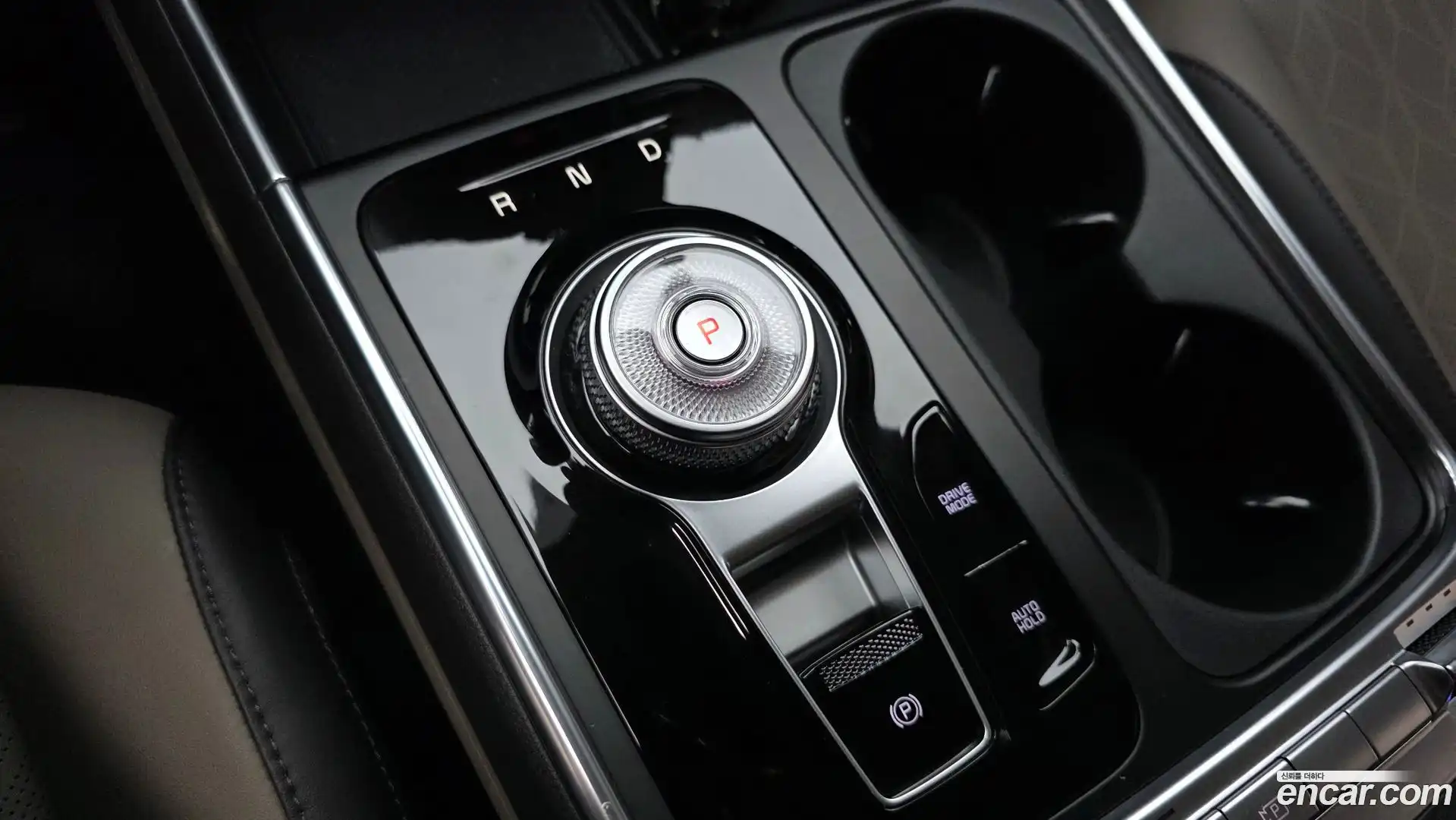 Canival Kia 2023.10-INNER-009