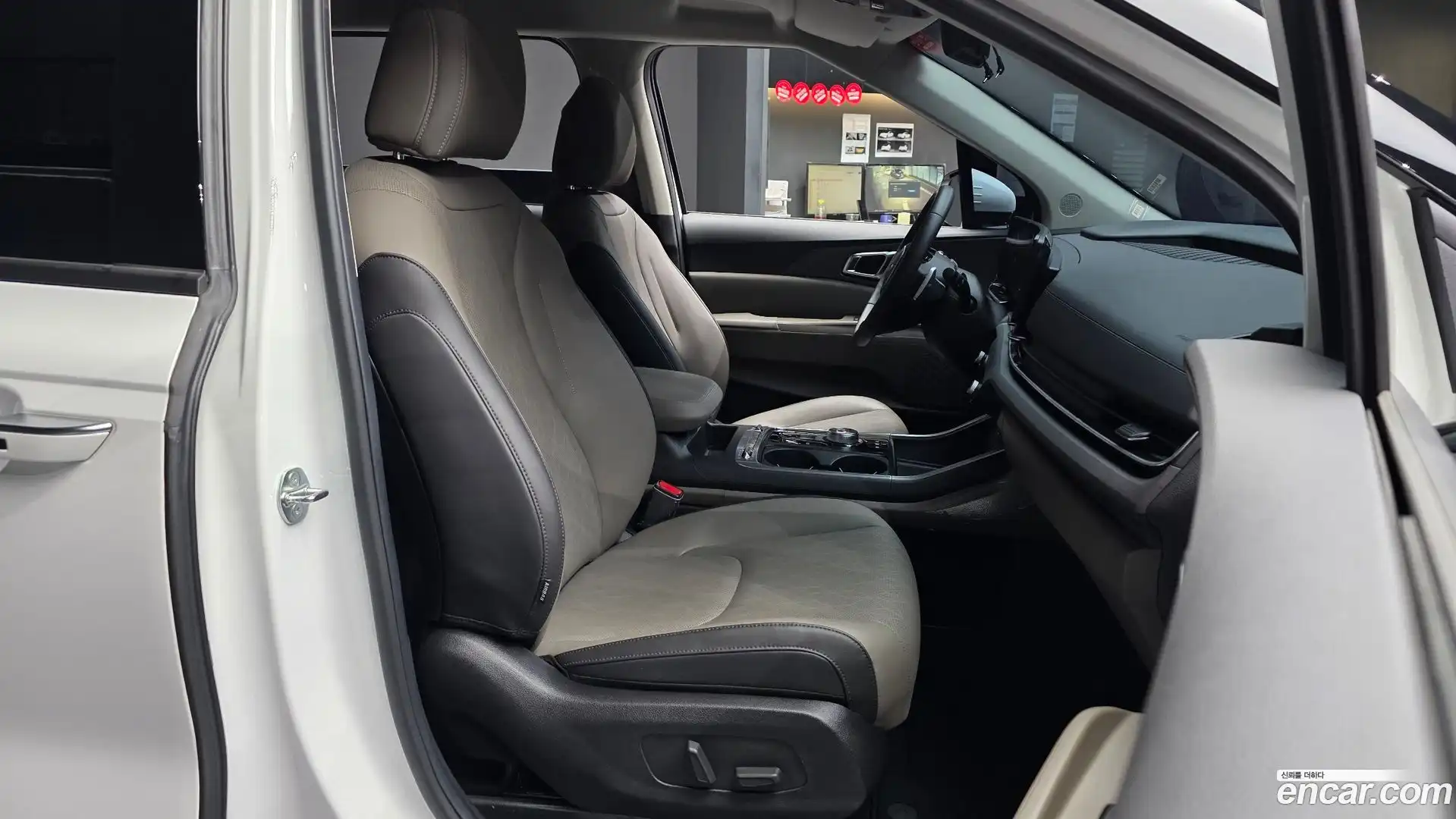 Canival Kia 2023.10-OPTION-015