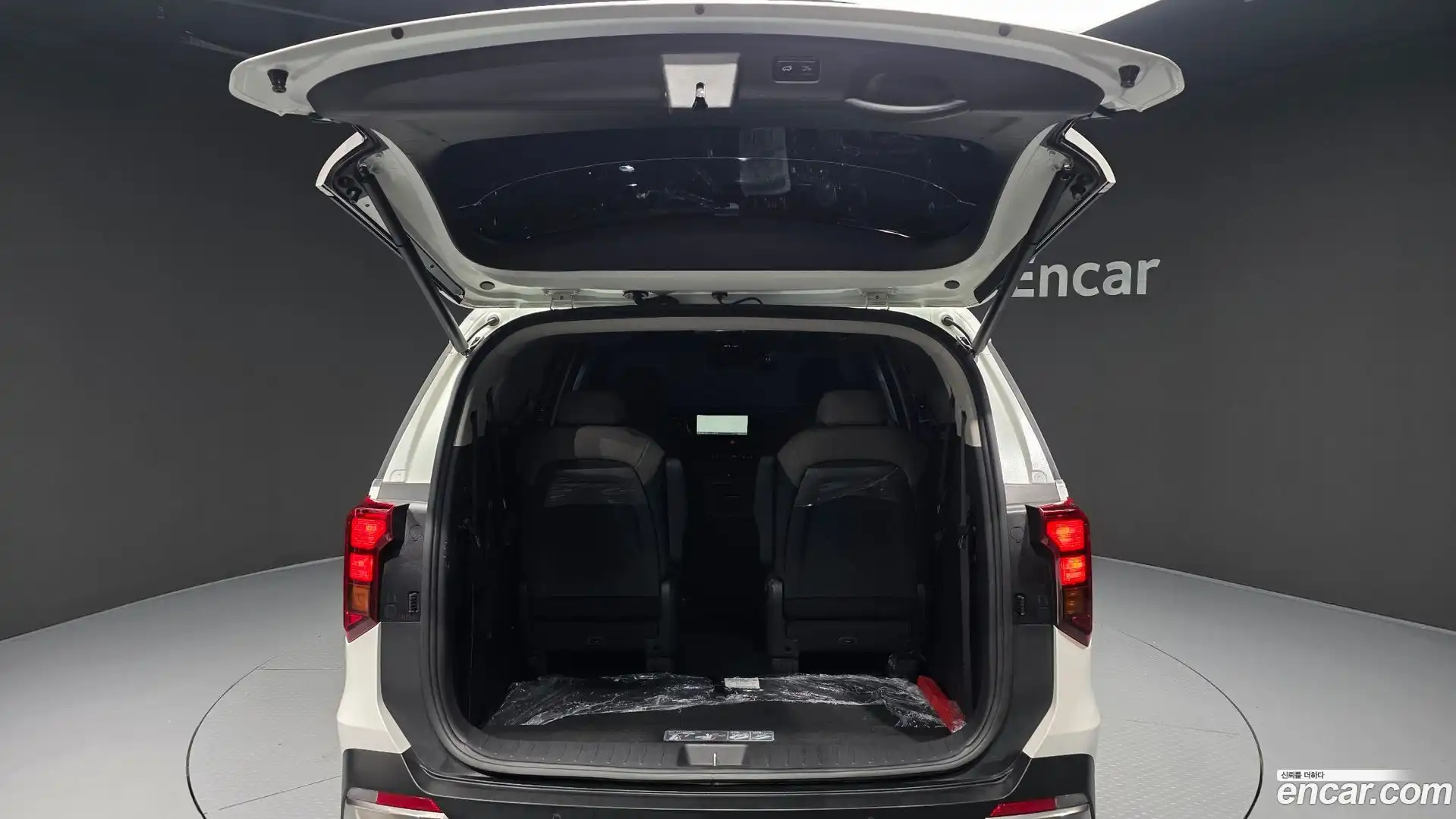 Canival Kia 2023.10-OPTION-024