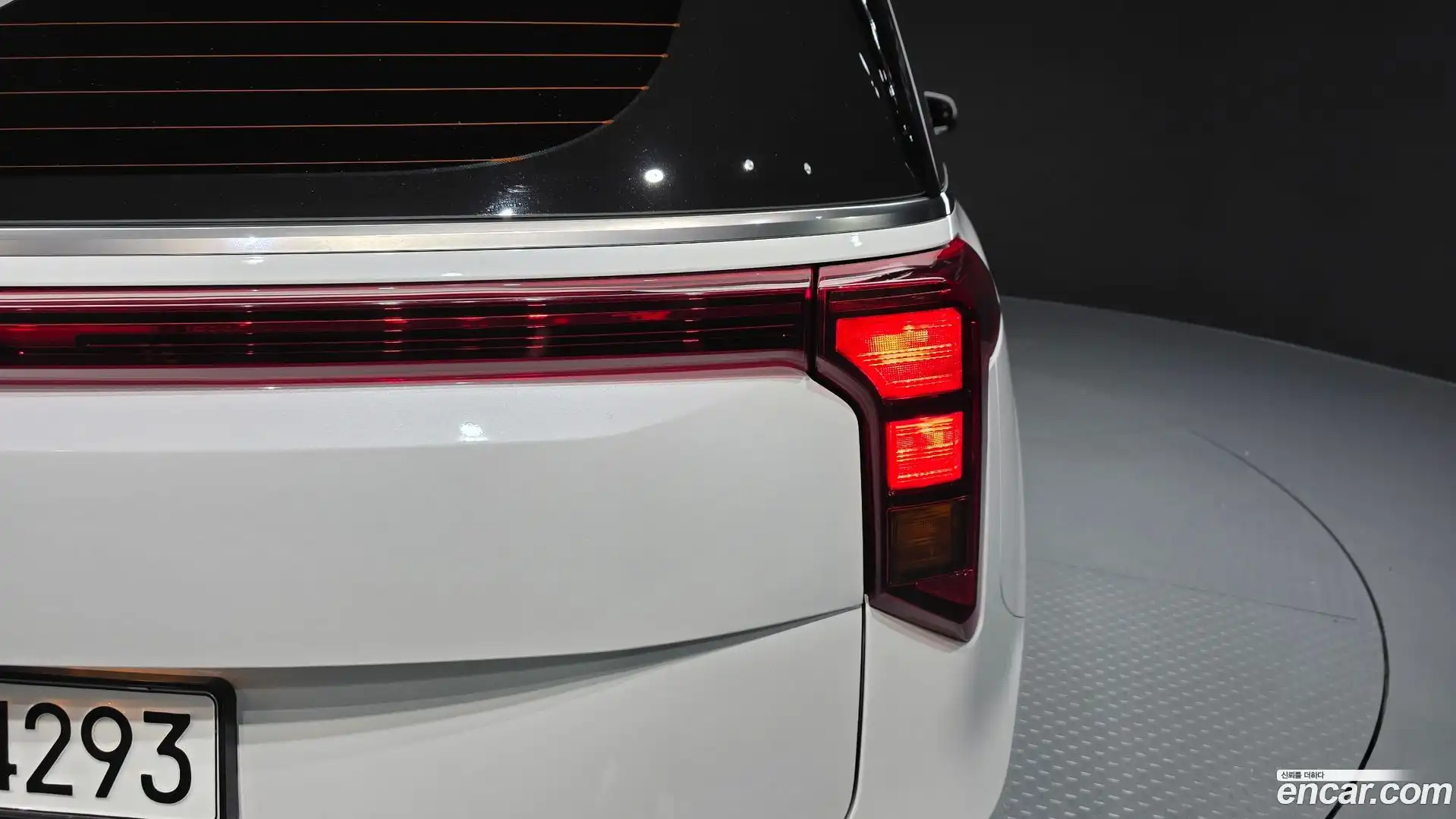 Canival Kia 2023.10-OUTER-033