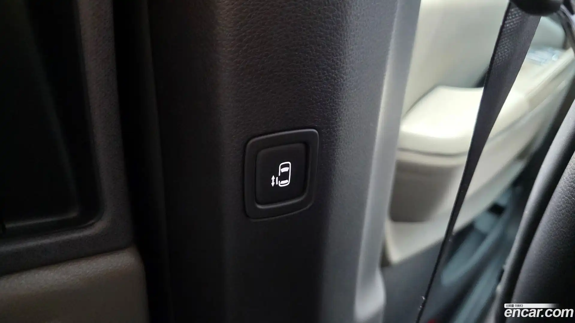 Canival Kia 2023.10-OPTION-046