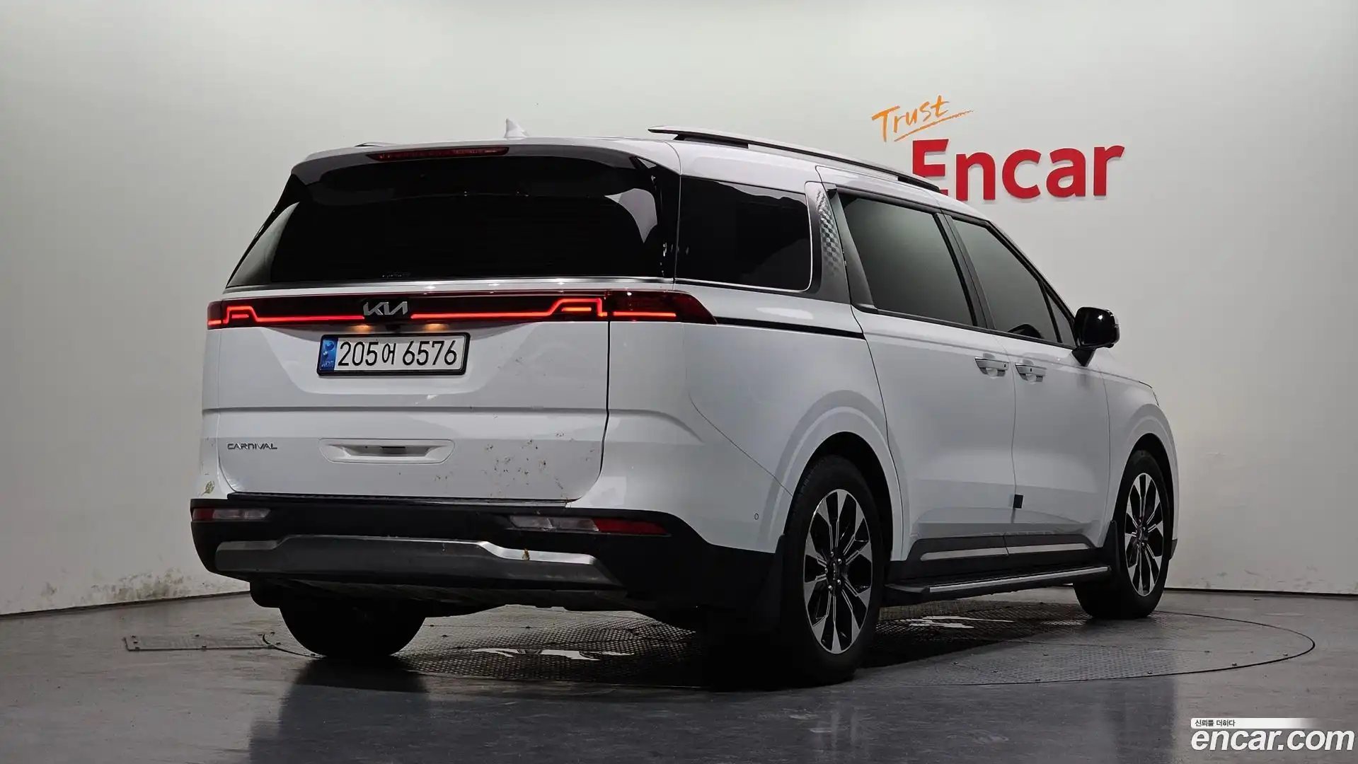 Canival Kia 2022.0-OUTER-002