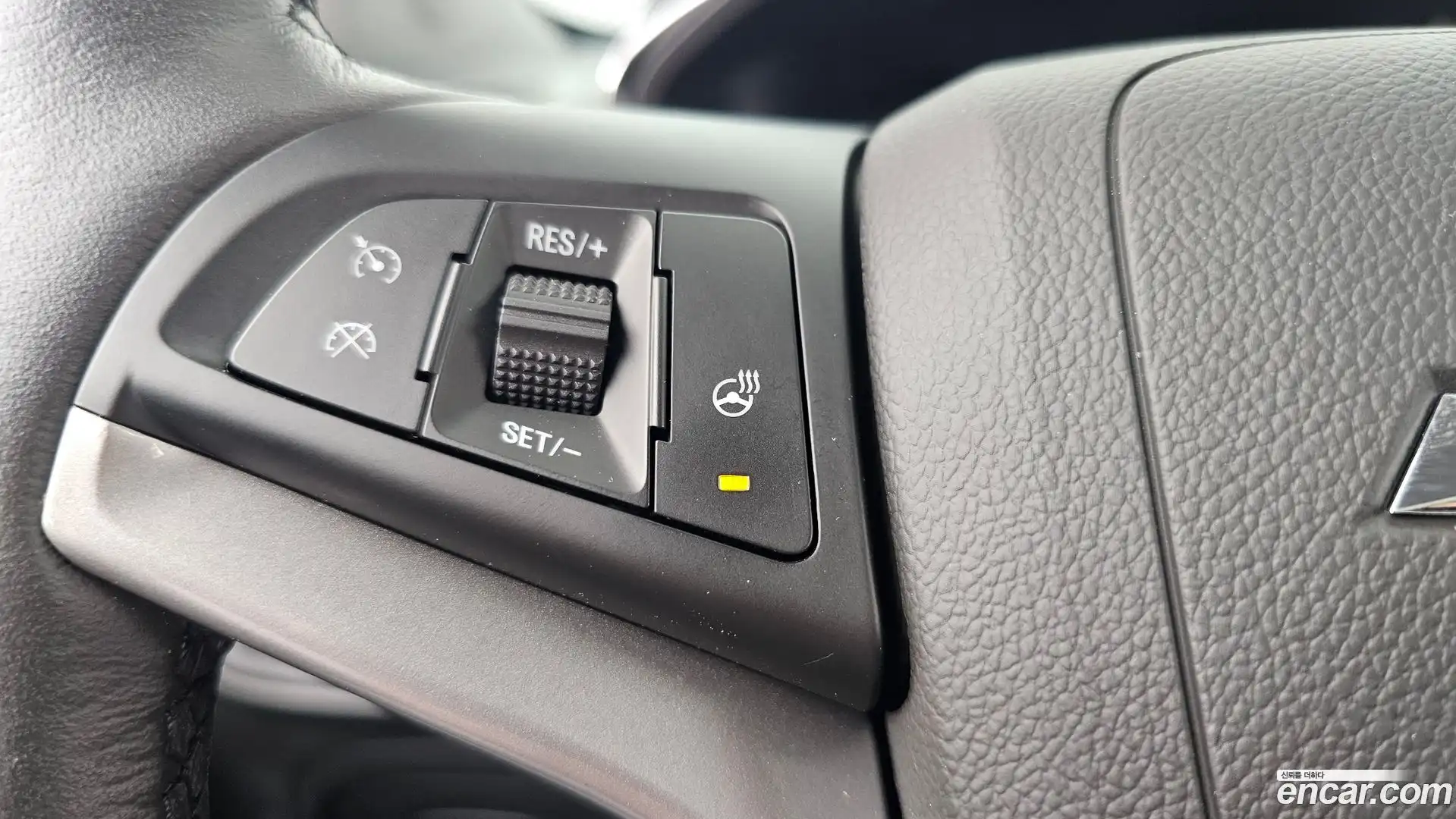 Trax Chevrolet 2021.1-OPTION-023