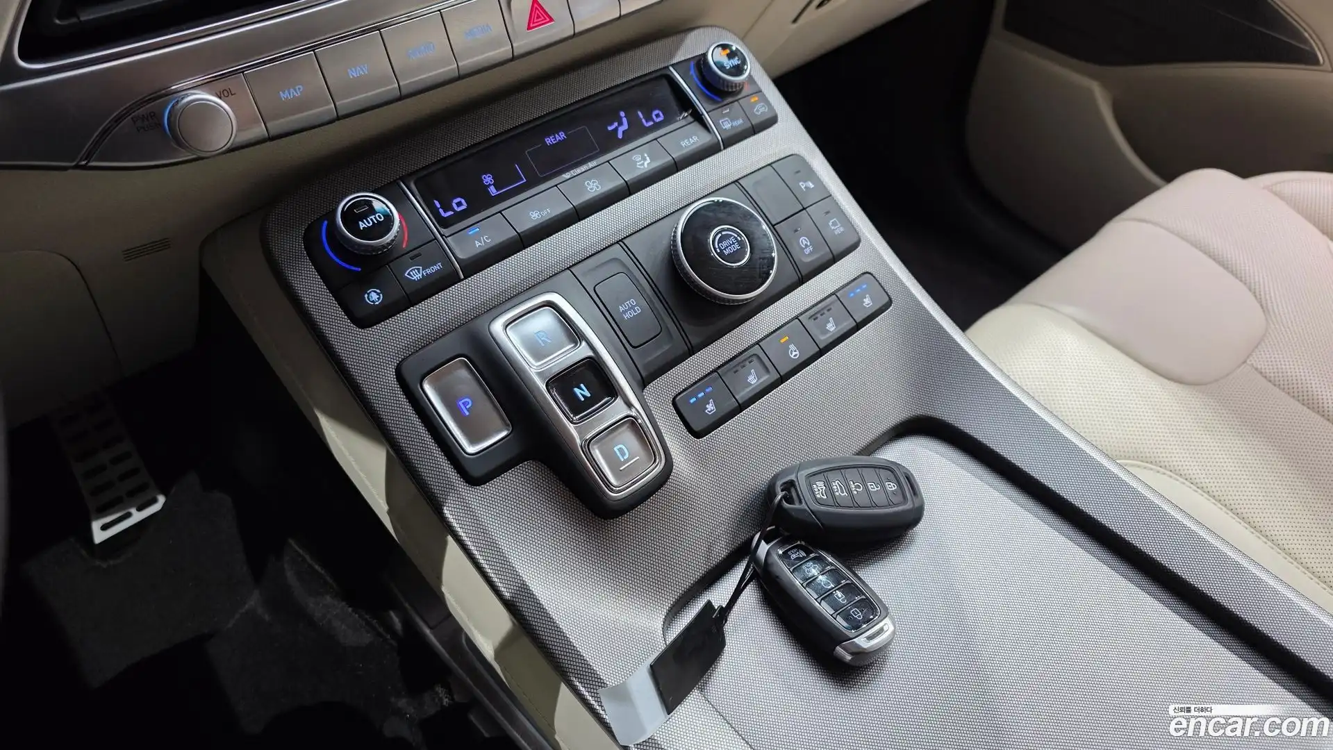 Palisade Hyundai 2022.4-INNER-009