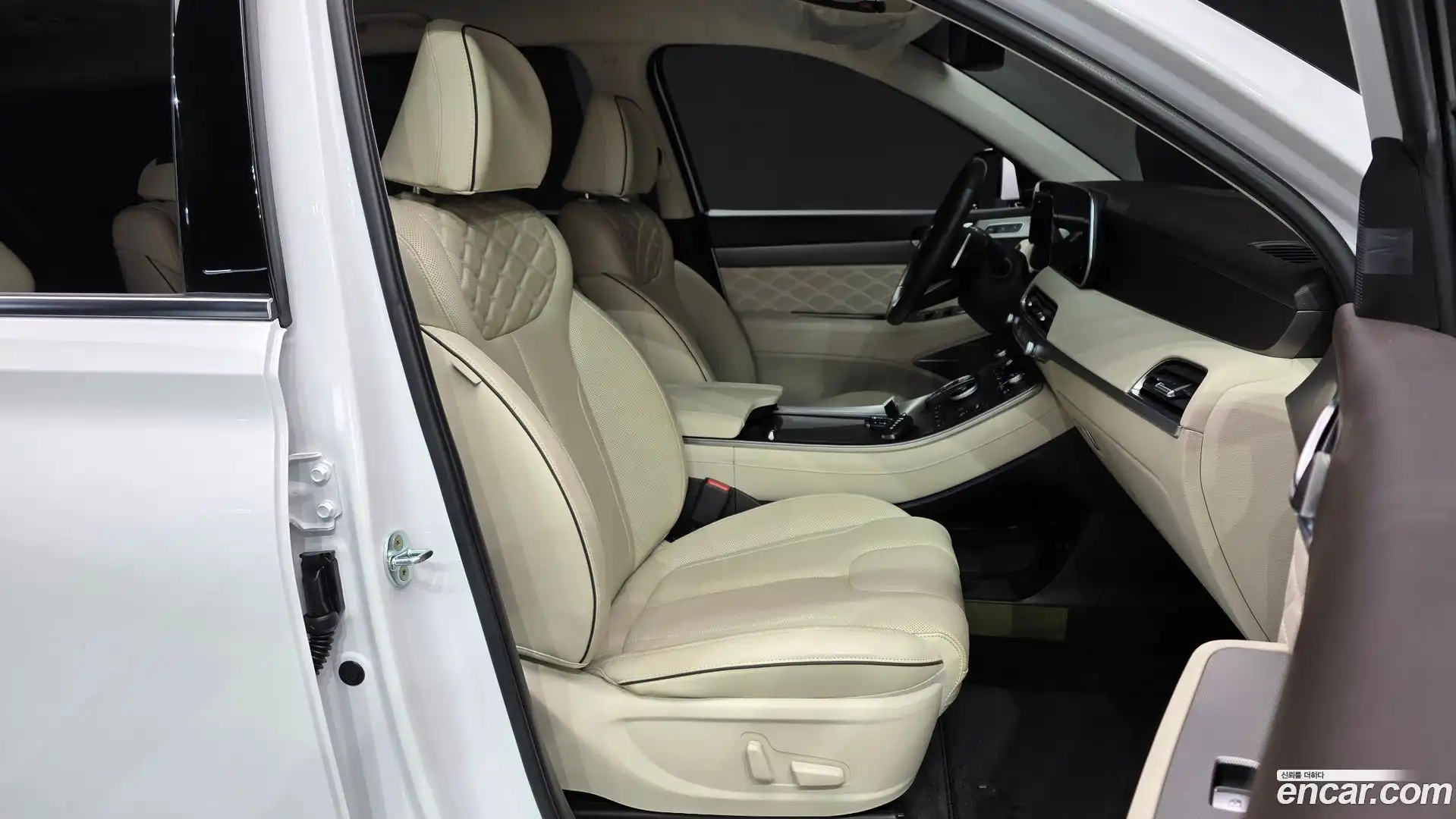 Palisade Hyundai 2022.4-INNER-036
