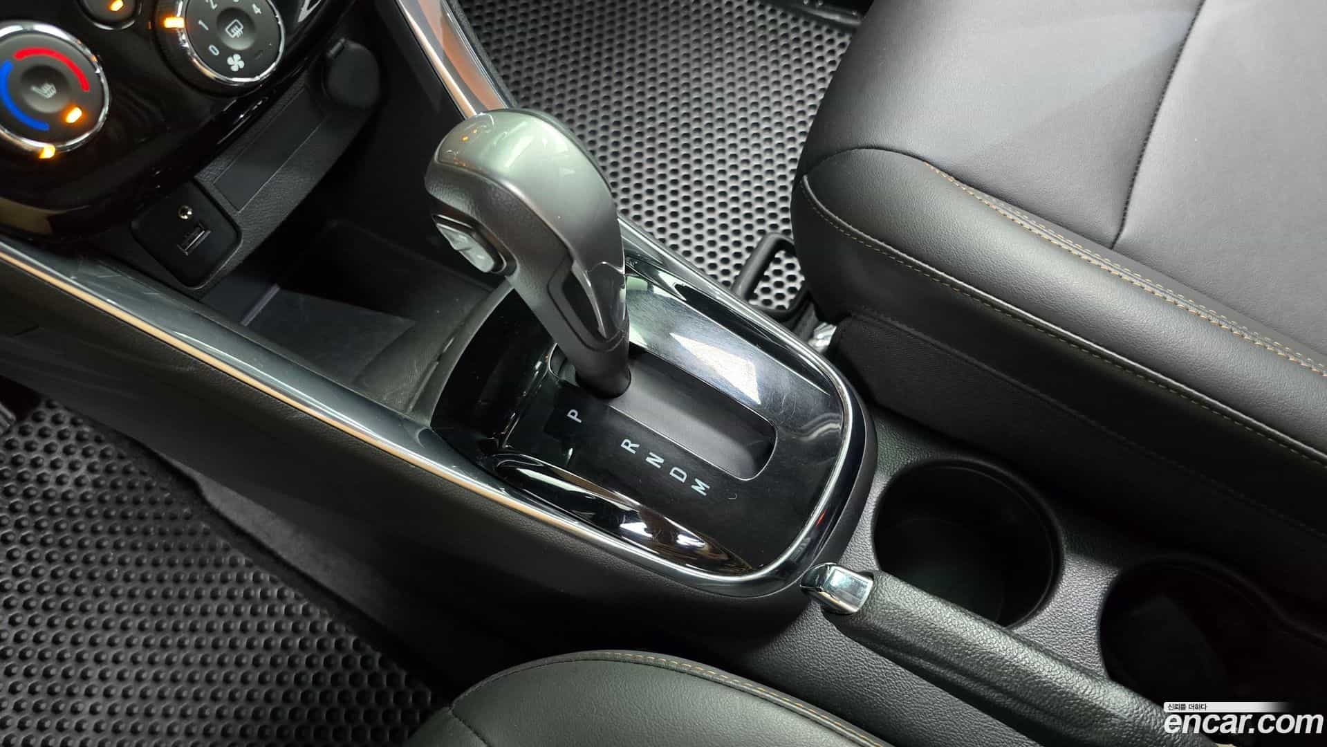 Trax Chevrolet 2018.7-INNER-009