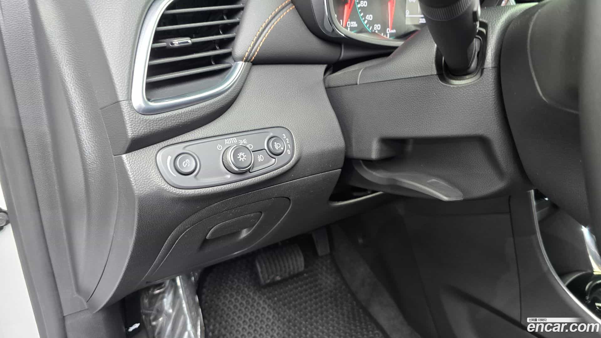 Trax Chevrolet 2018.7-OPTION-022
