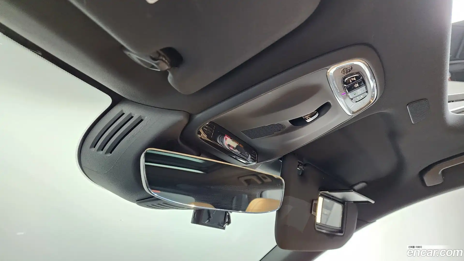 XC60 Volvo 2018.0-OPTION-044