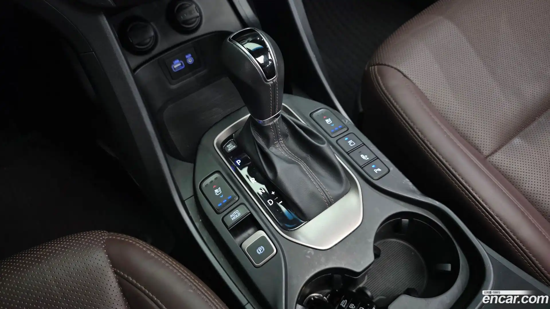 Maxcruz Hyundai 2016.2-INNER-009