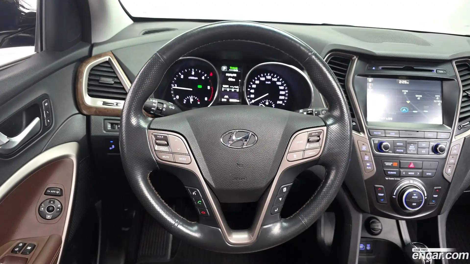 Maxcruz Hyundai 2016.2-OPTION-016