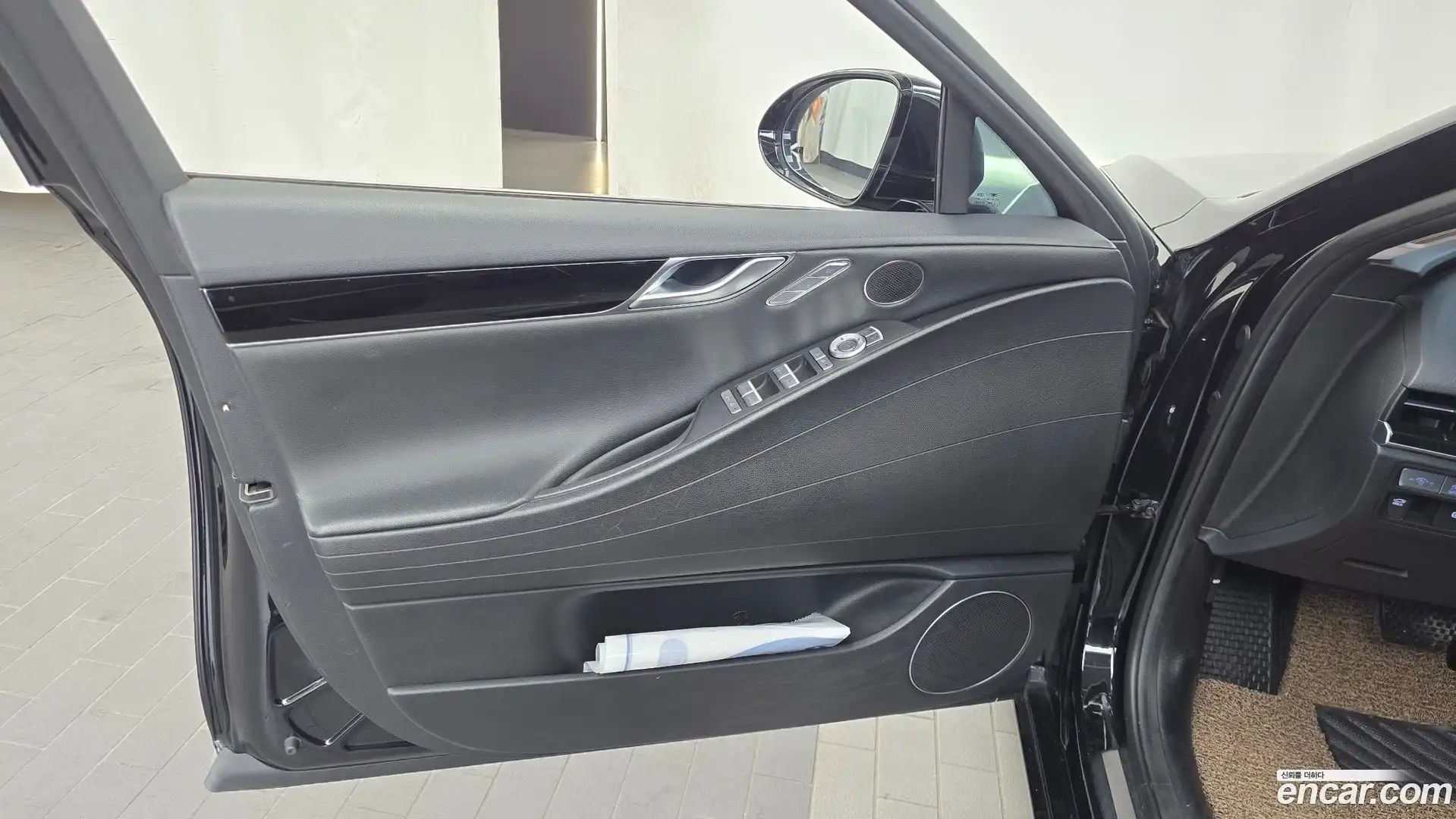 G80 Genesis 2021.4-INNER-034
