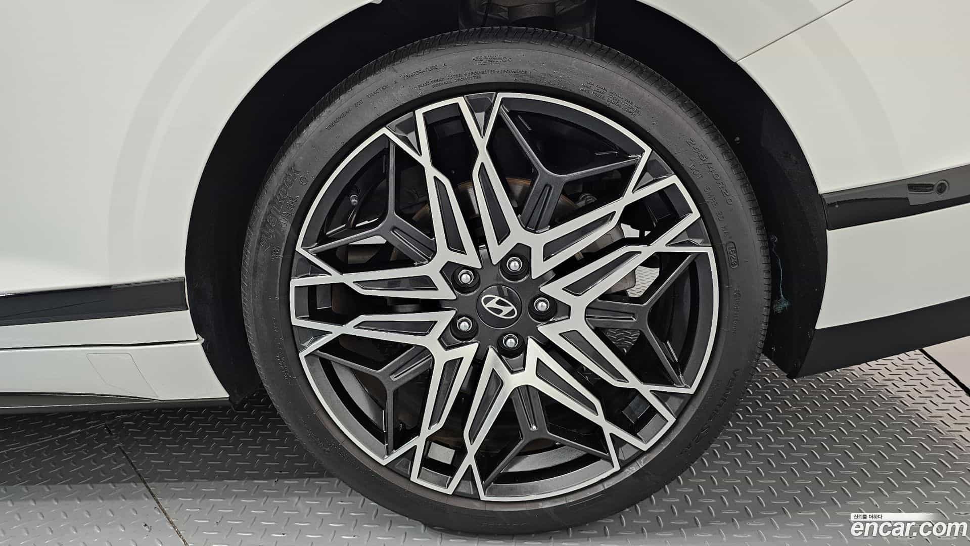 Grandeur Hyundai 2023.6-OUTER-031