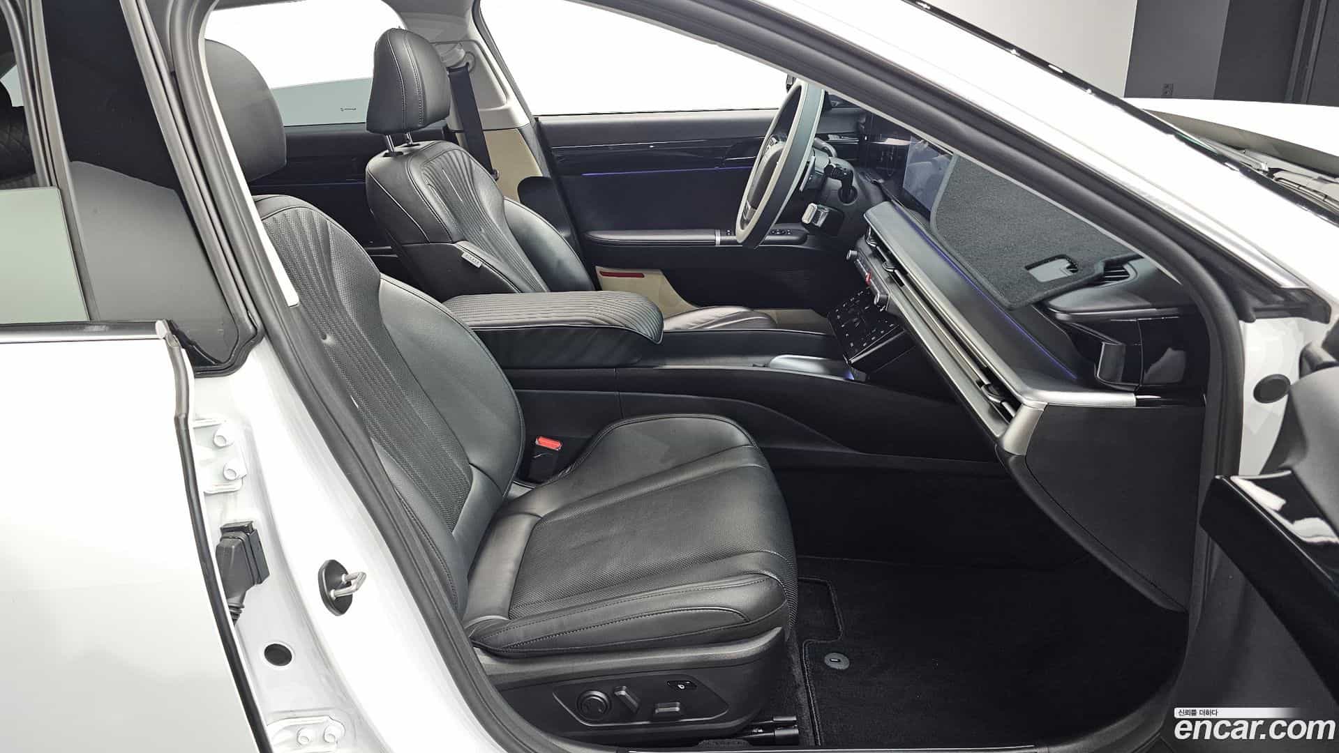 Grandeur Hyundai 2023.6-INNER-036