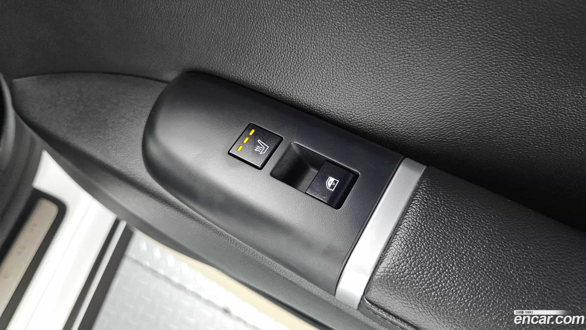 Grandeur Hyundai 2023.6-OPTION-045