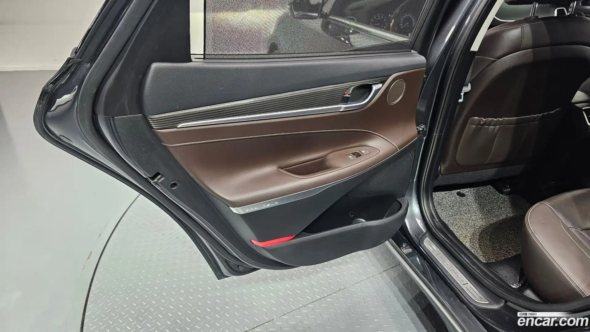 Grandeur Hyundai 2019.4-INNER-035