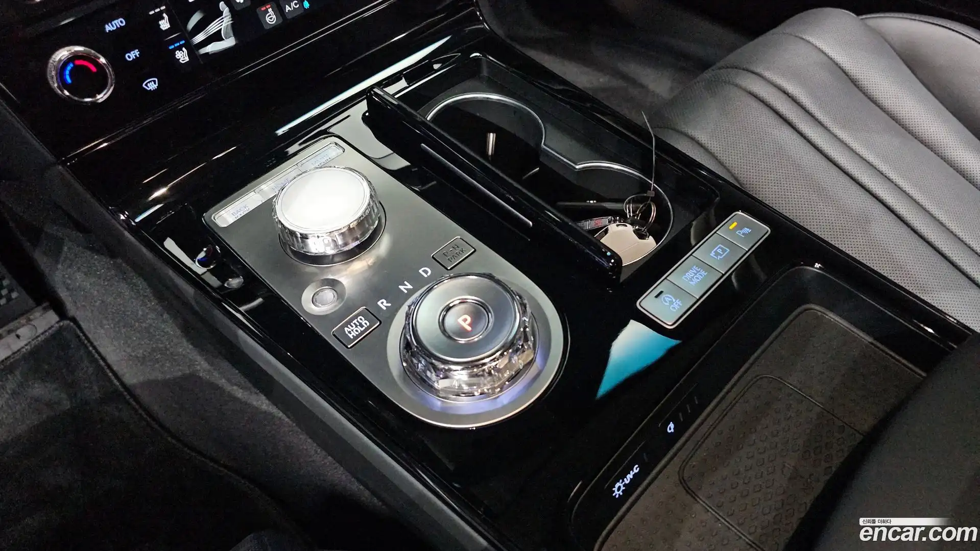 G80 Genesis 2025.8-INNER-009