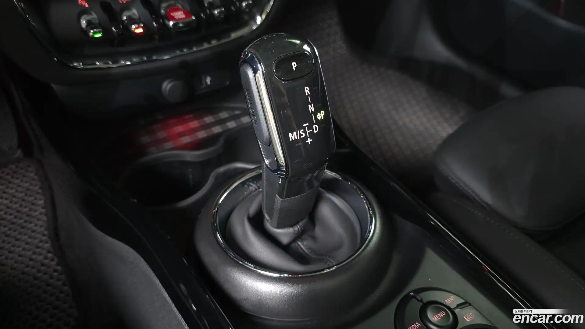 Clubman Mini 2023.6-INNER-009