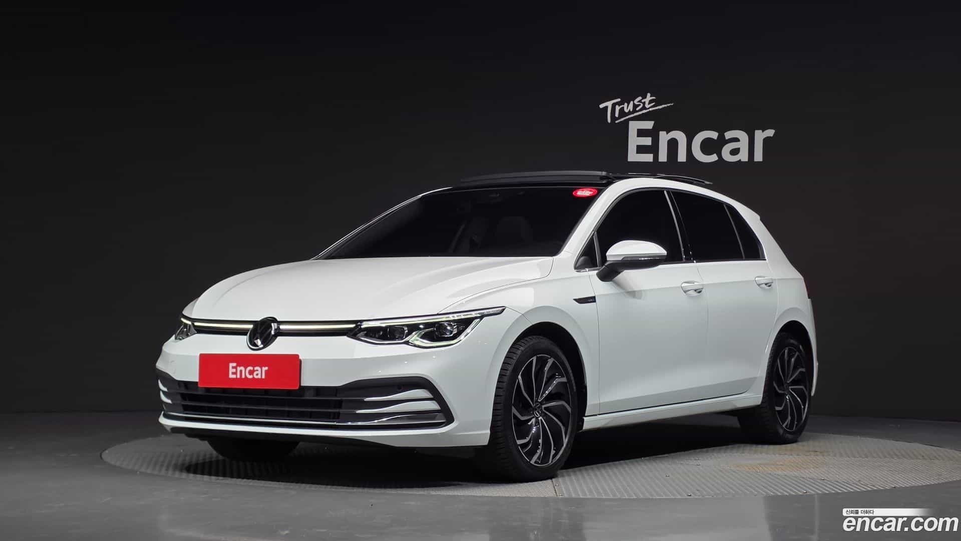 Golf Volkswagen 2023.4-OUTER-001