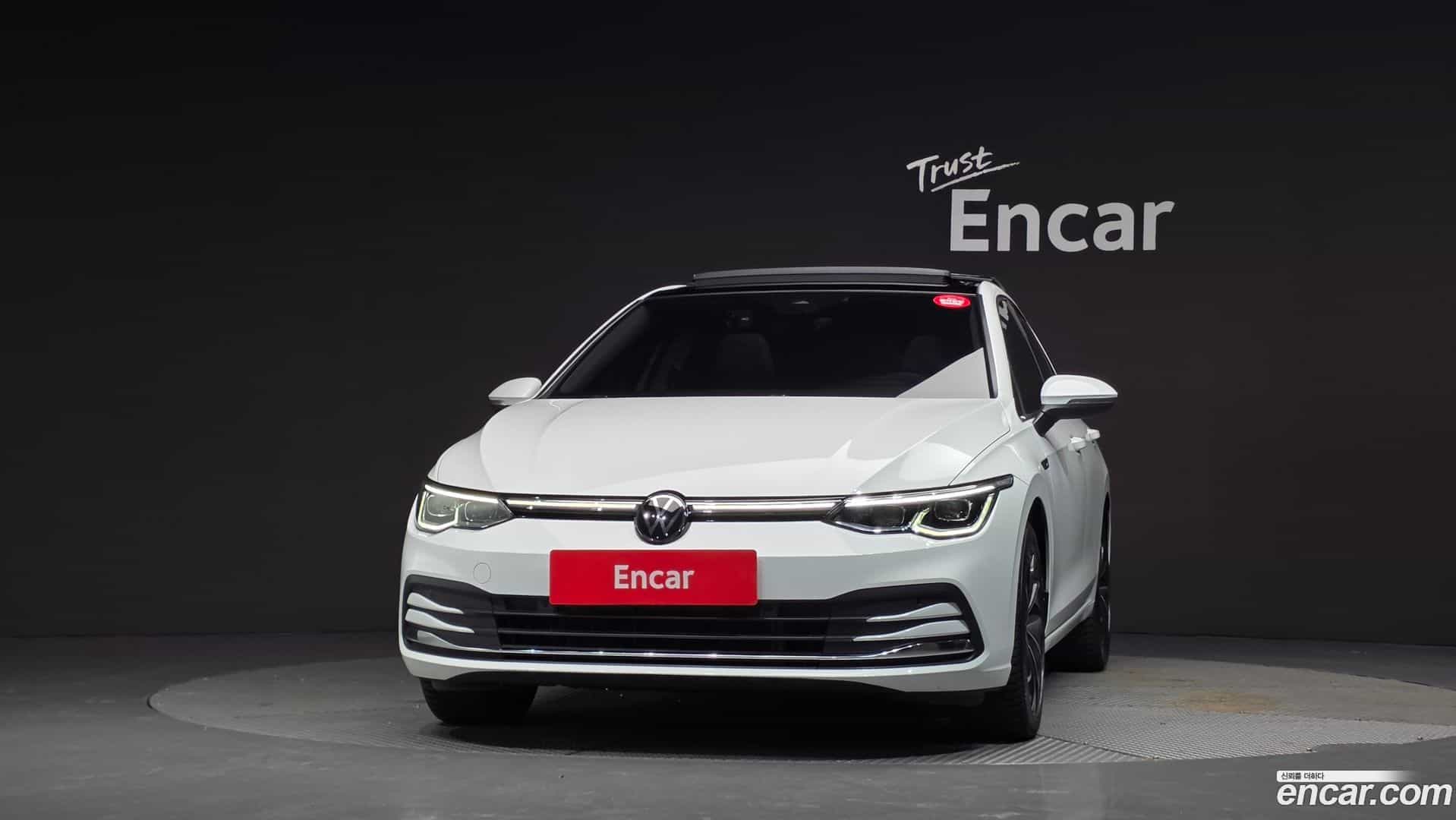 Golf Volkswagen 2023.4-OUTER-003