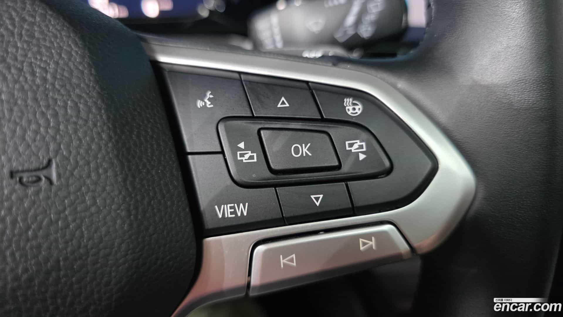Golf Volkswagen 2023.4-OPTION-022