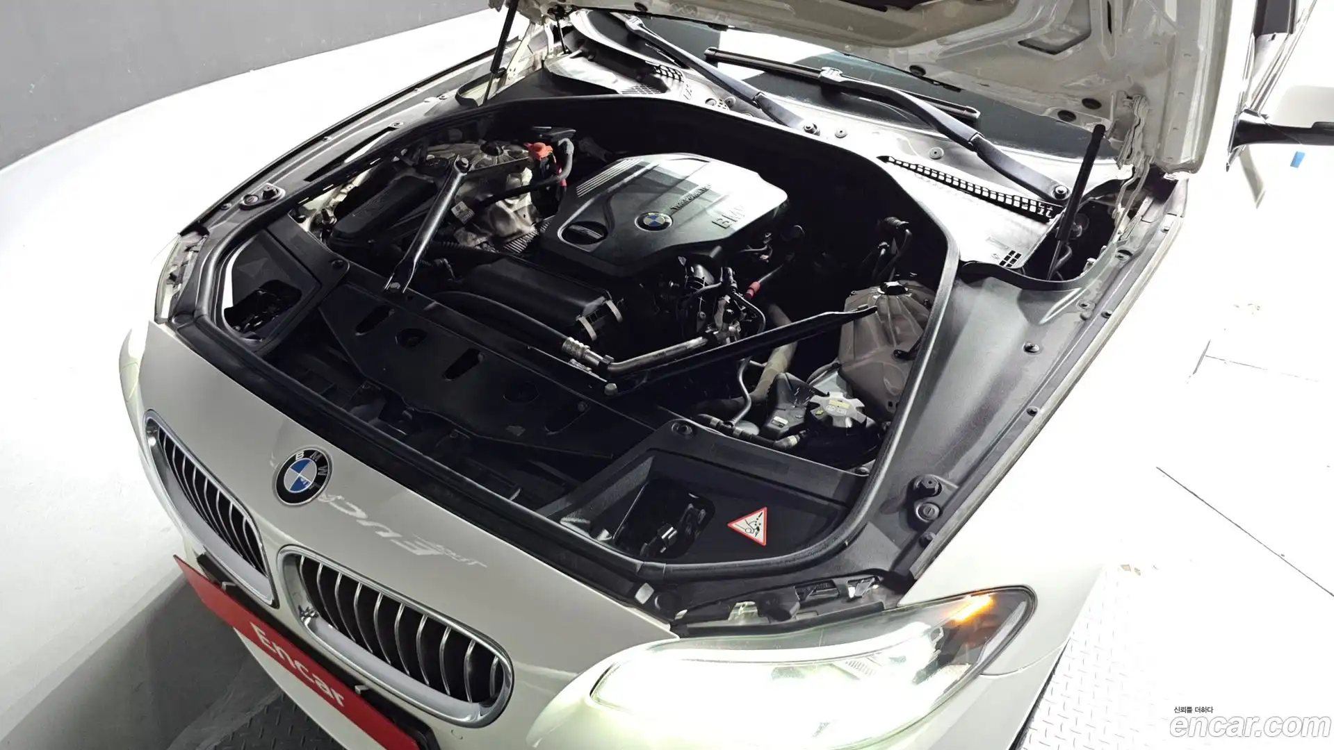 5-Series BMW 2016.4-OUTER-006