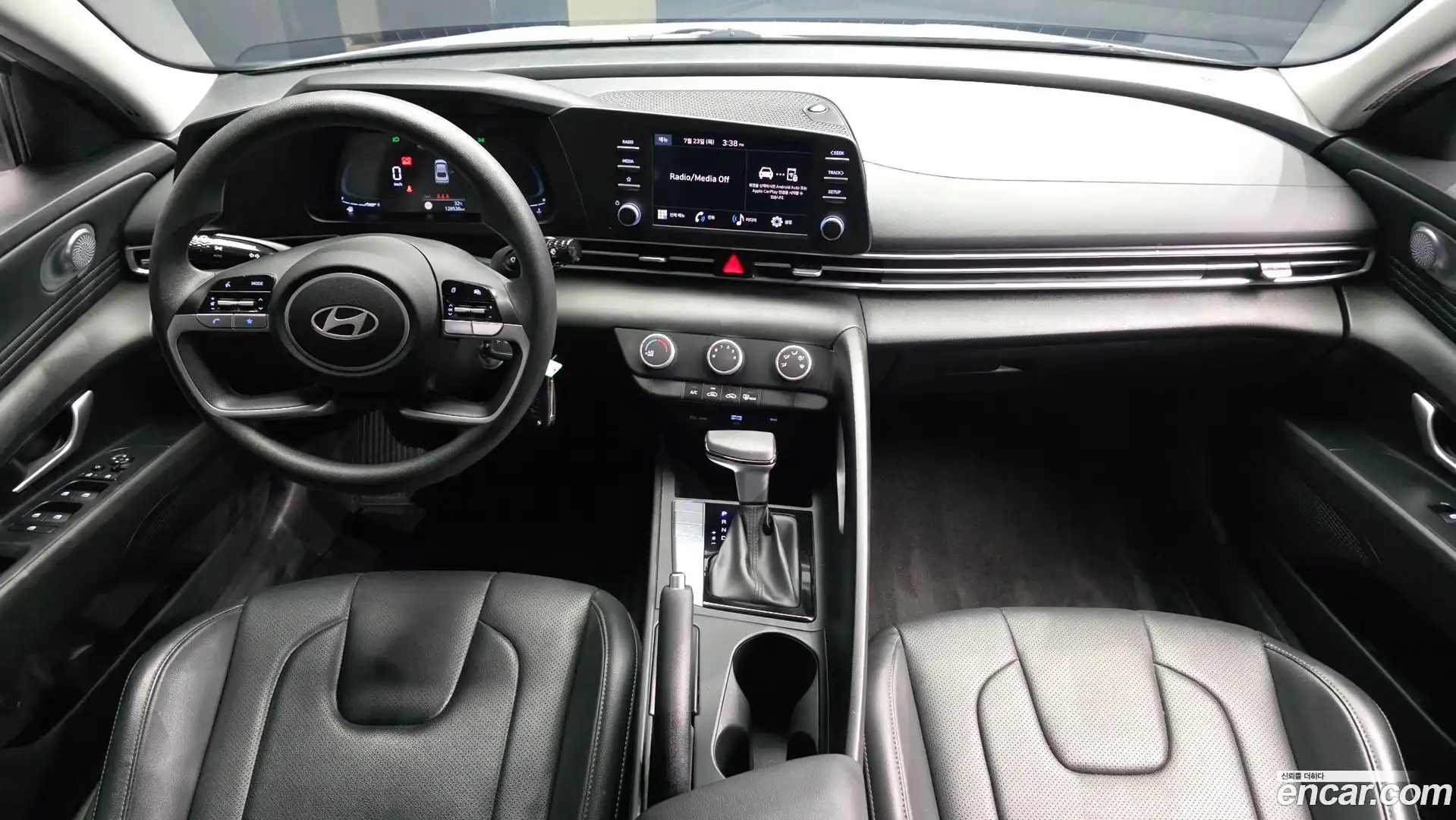 AVANTE Hyundai 2023.5-INNER-007