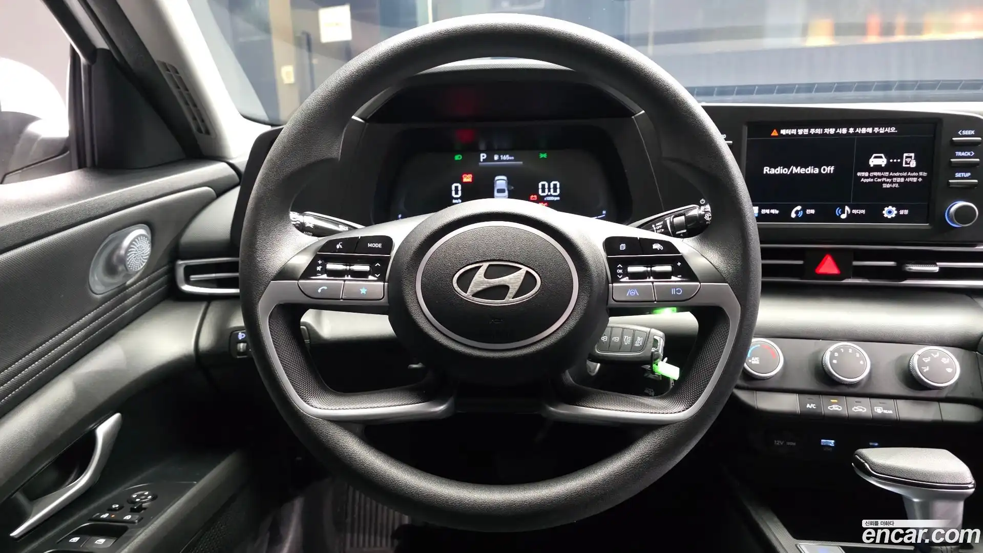 AVANTE Hyundai 2023.5-OPTION-017