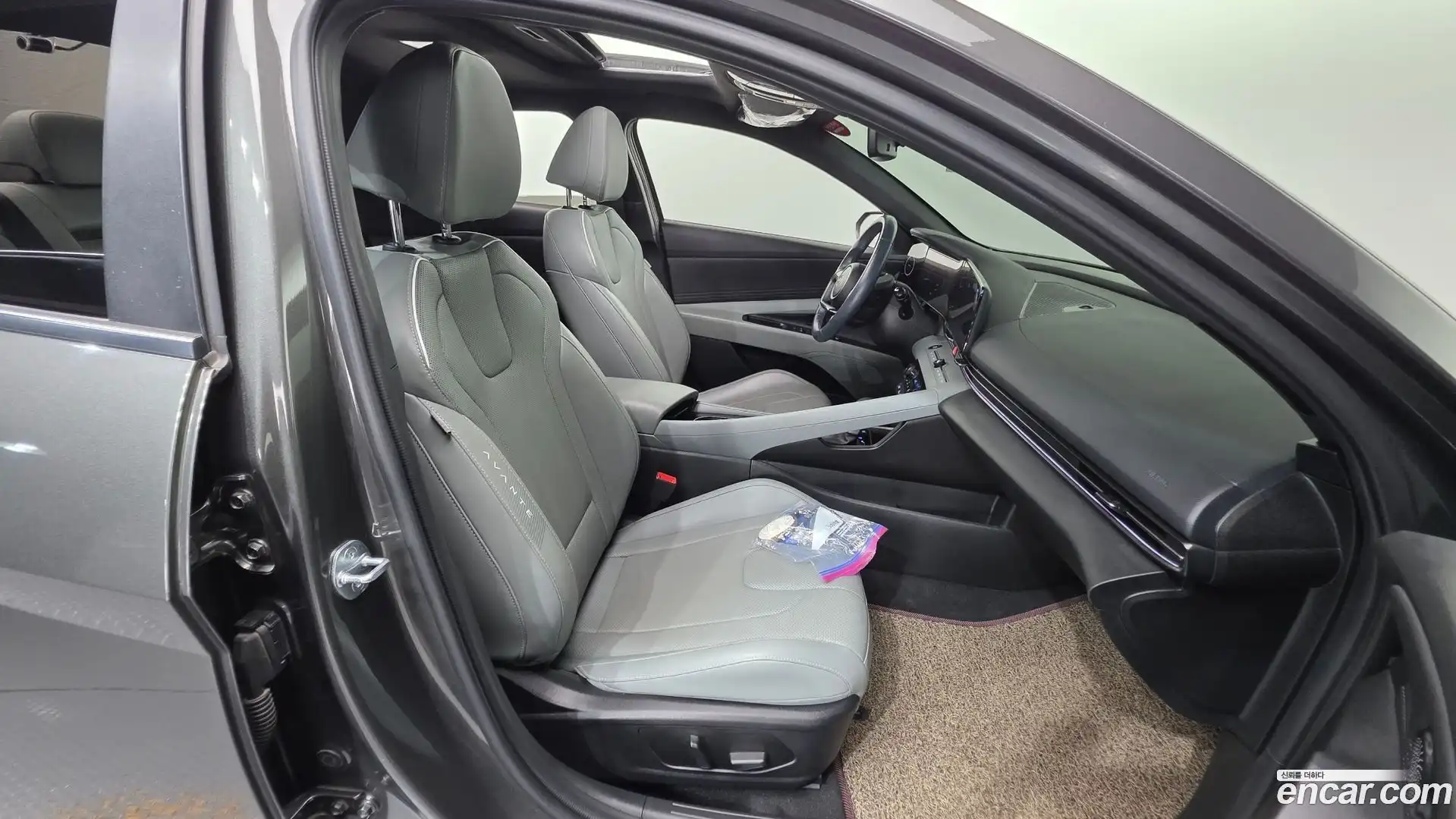 AVANTE Hyundai 2023.5-INNER-036