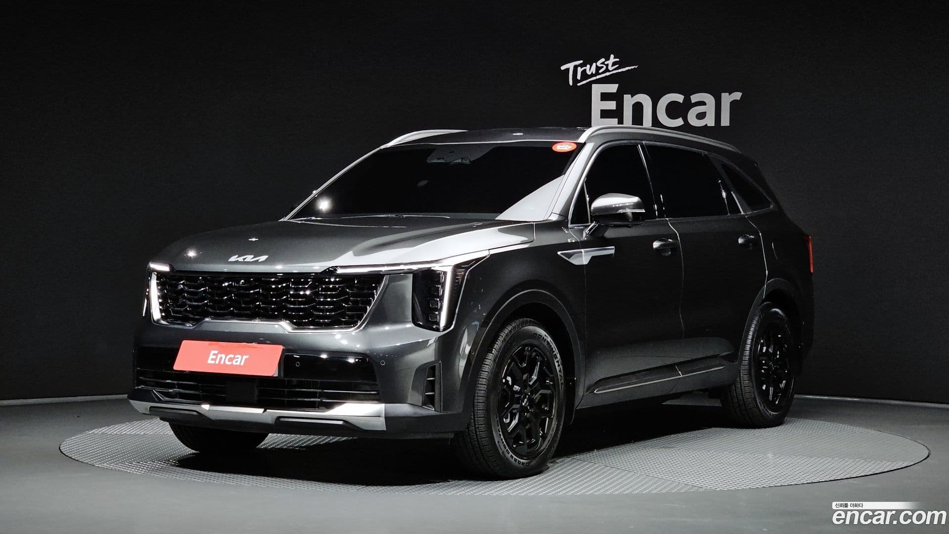 Main__Slider__Photo:Sorento Kia 2025.5-0