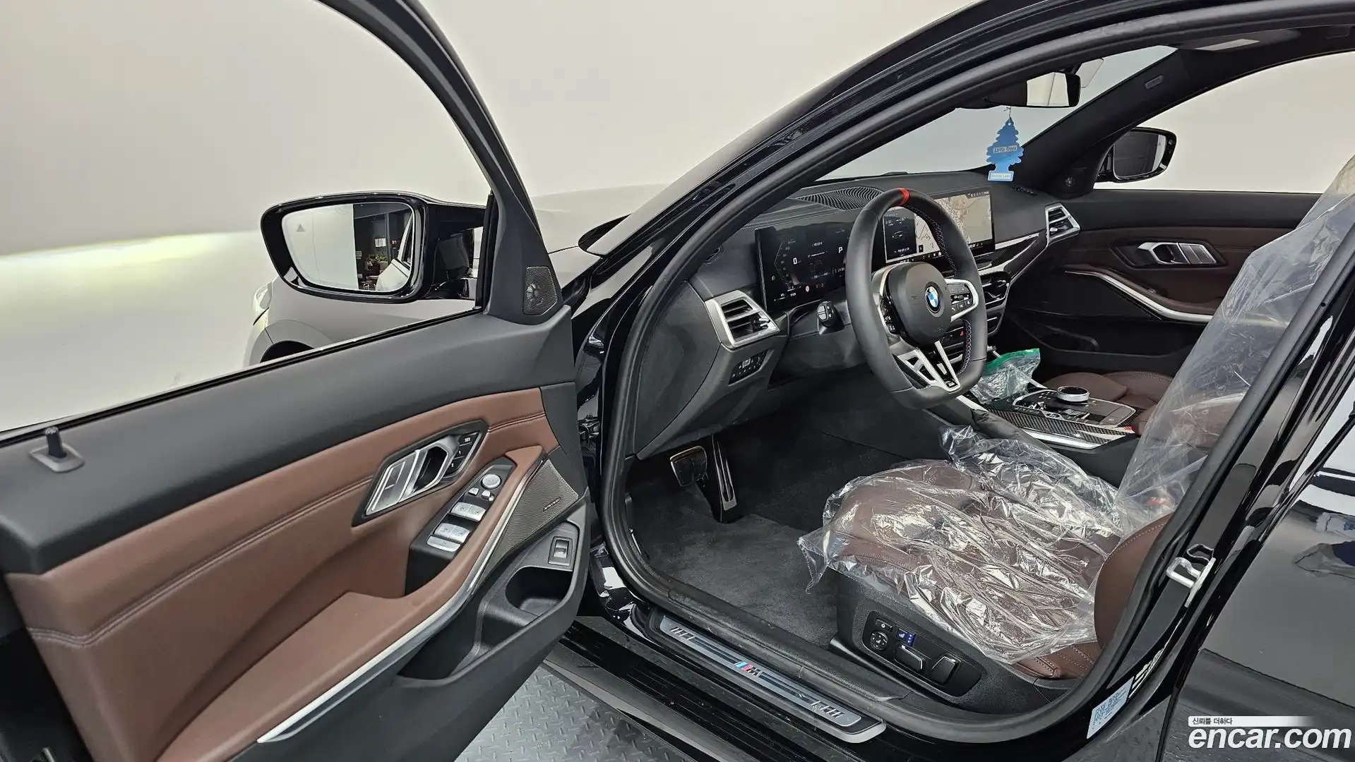 3-Series BMW 2025.3-INNER-010