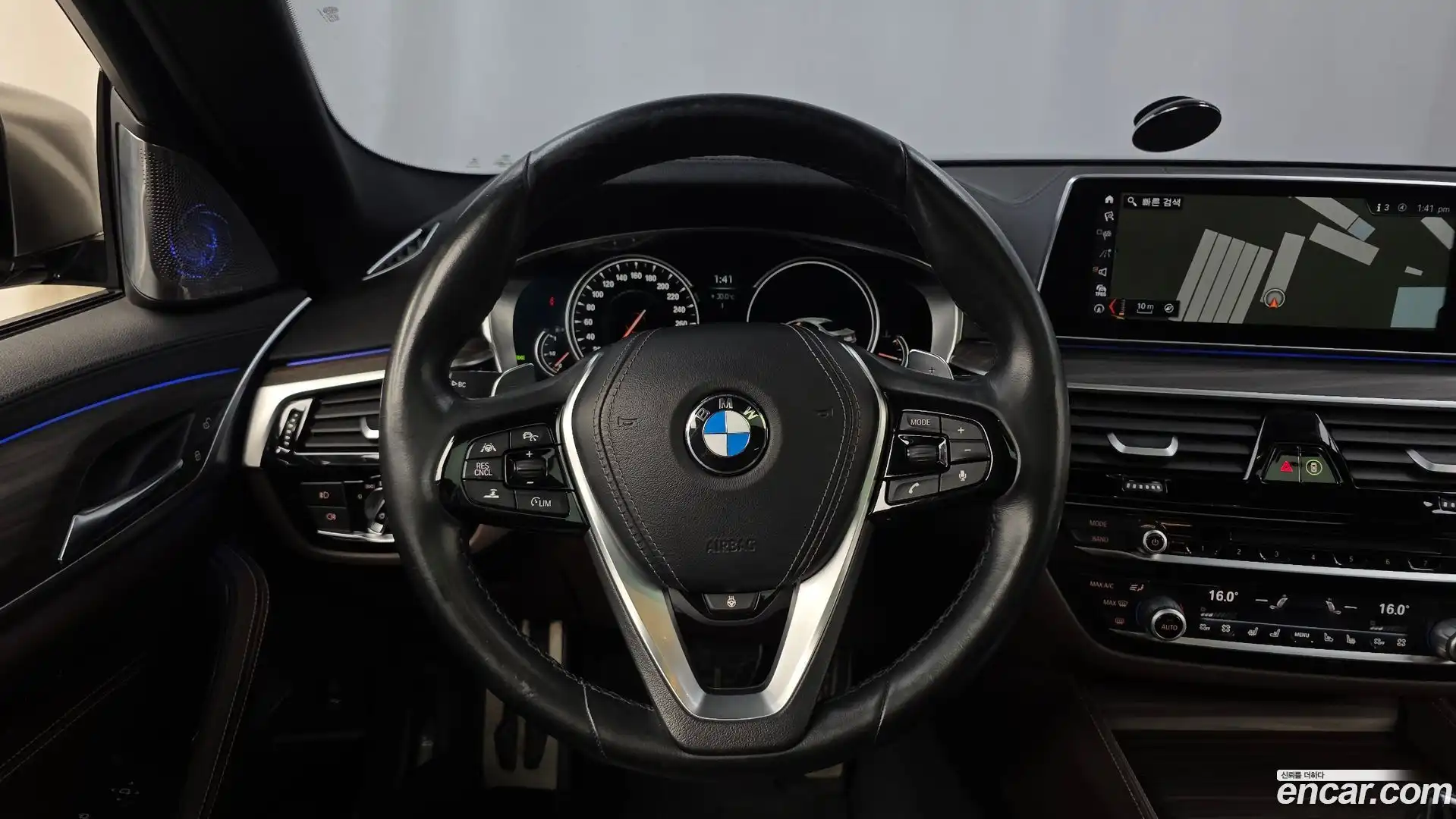 5-Series BMW 2017.6-OPTION-017