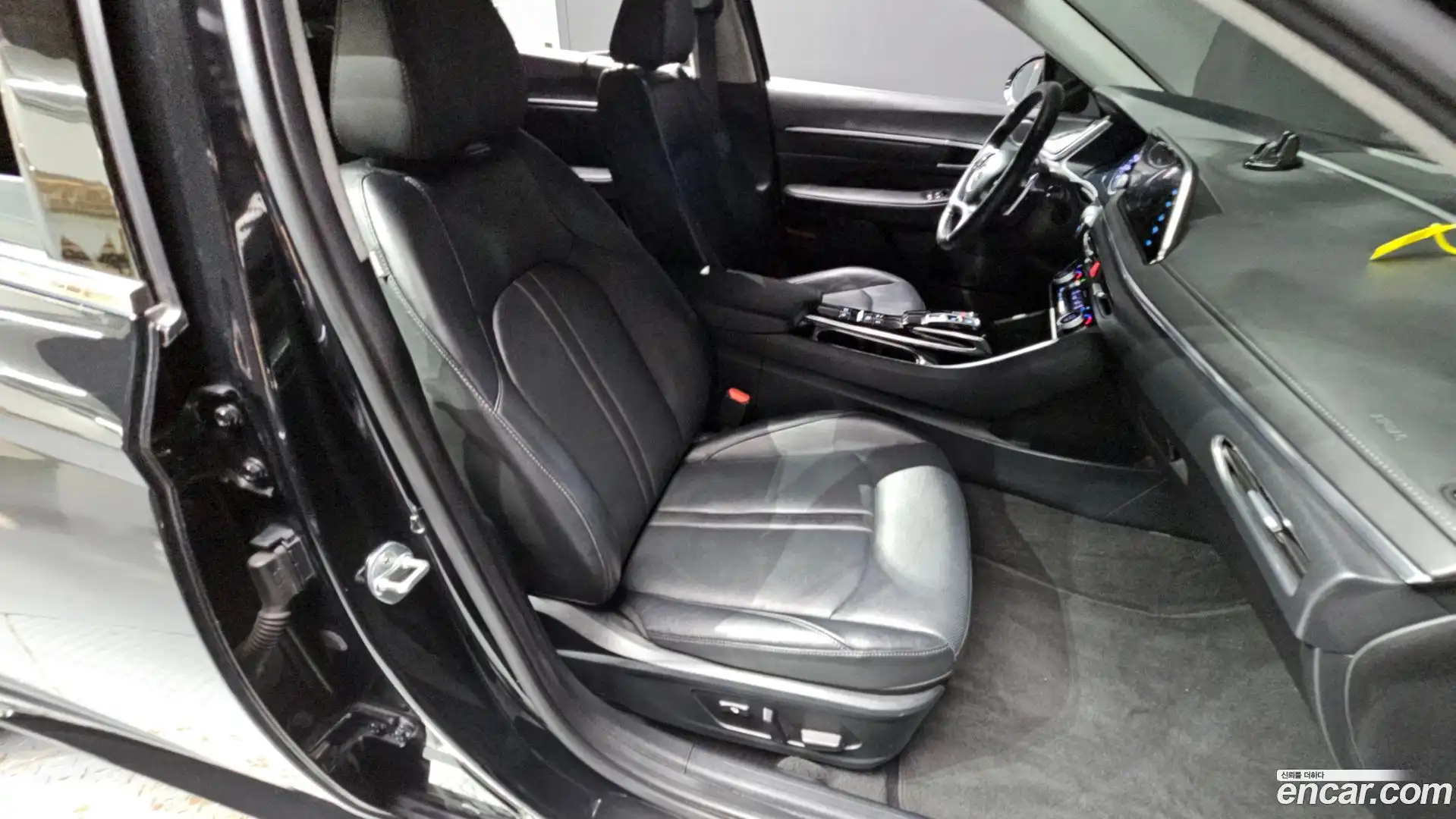 Sonata Hyundai 2022.3-INNER-036