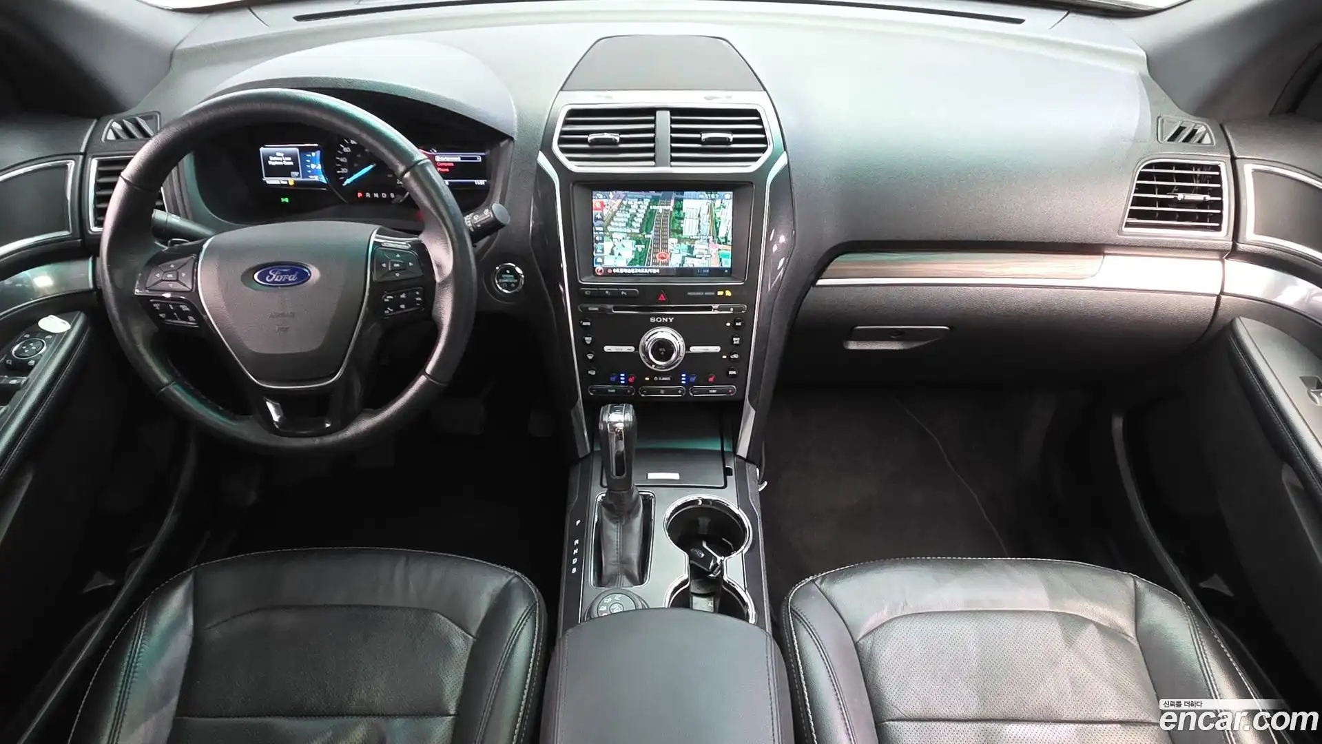 Explorer Ford 2017.6-INNER-007