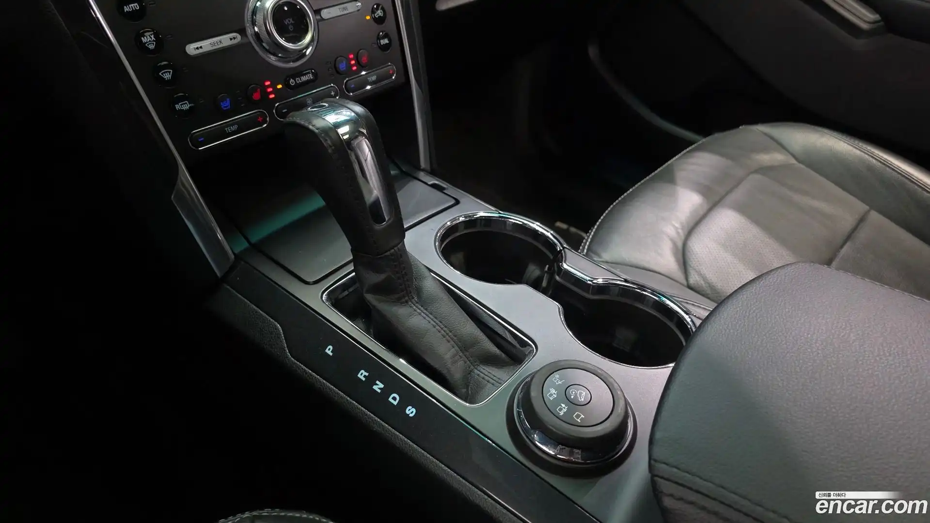 Explorer Ford 2017.6-INNER-009