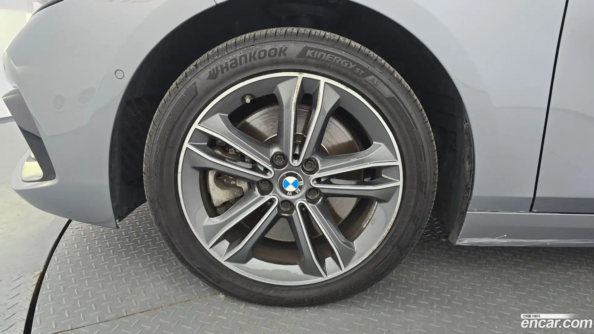 1-Series BMW 2022.5-OUTER-005