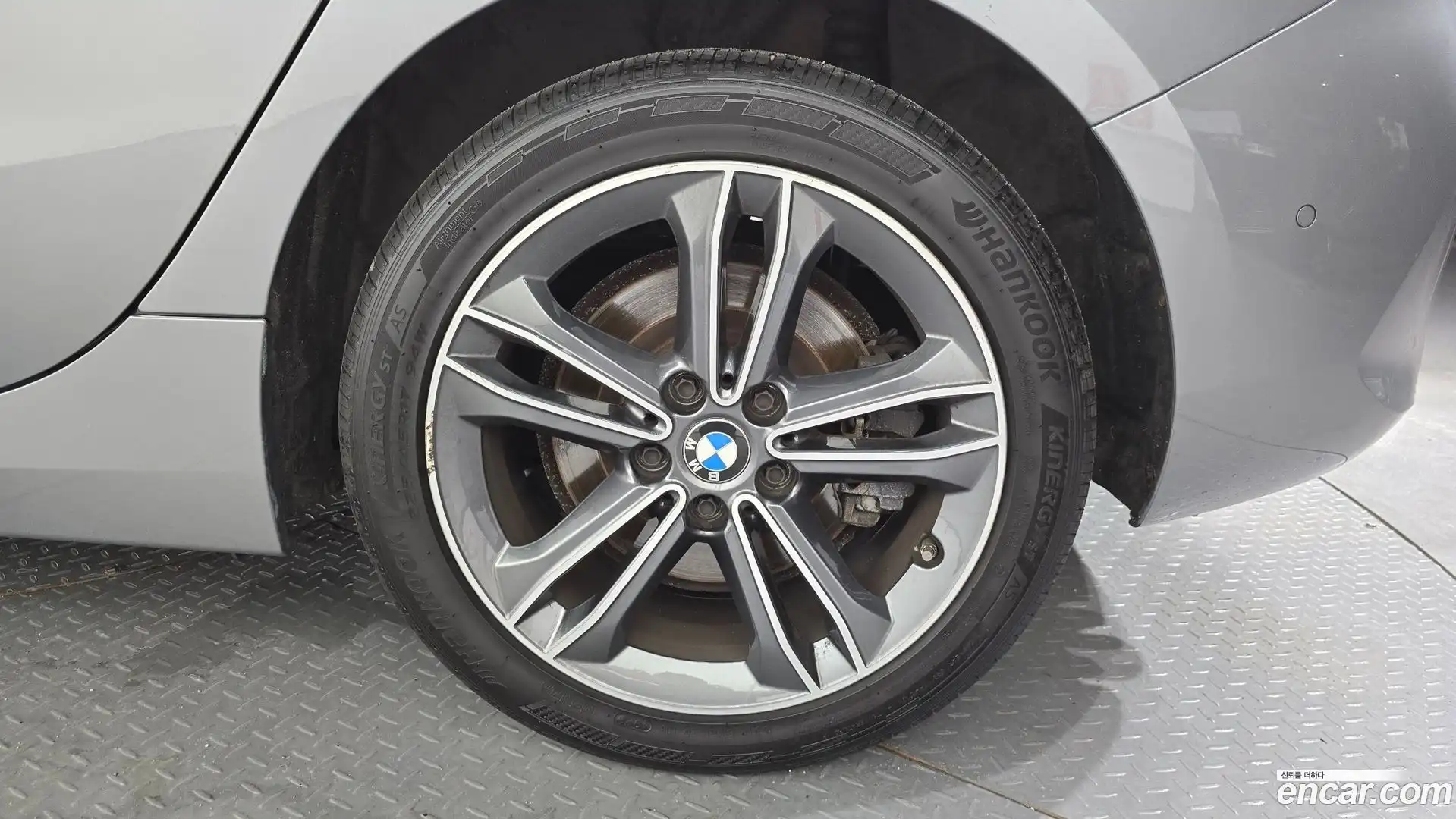 1-Series BMW 2022.5-OUTER-031