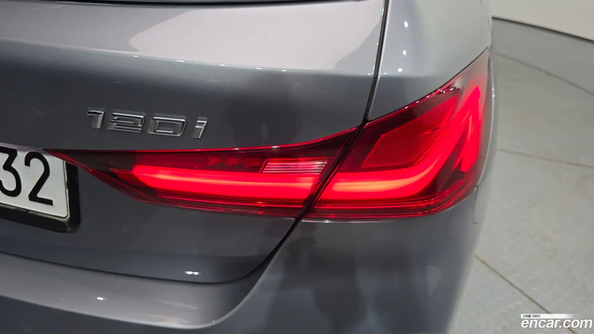 1-Series BMW 2022.5-OUTER-033