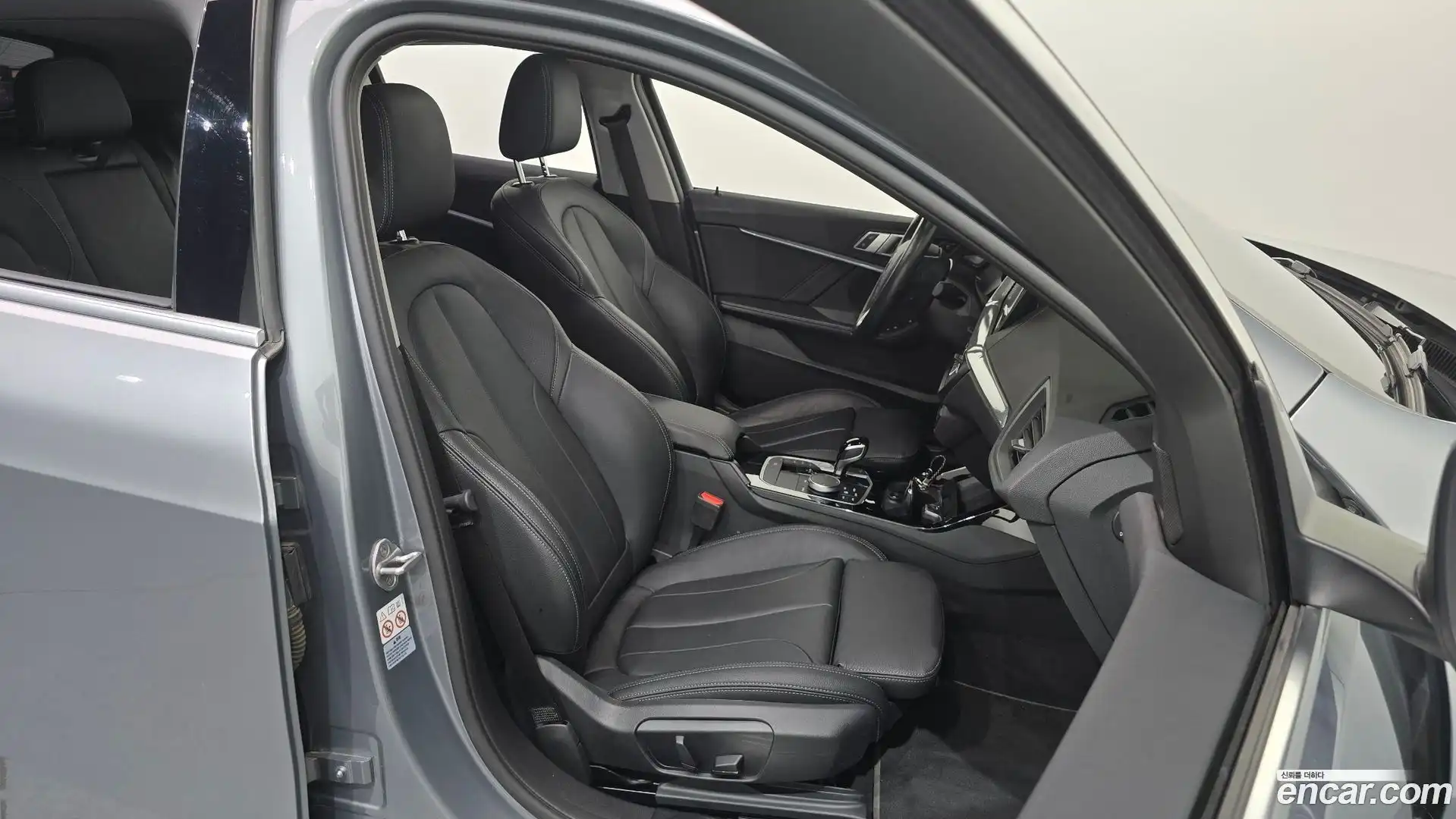 1-Series BMW 2022.5-INNER-036