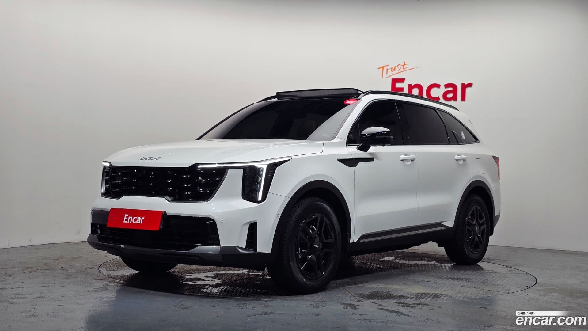 Main__Slider__Photo:Sorento Kia 2024.0-0