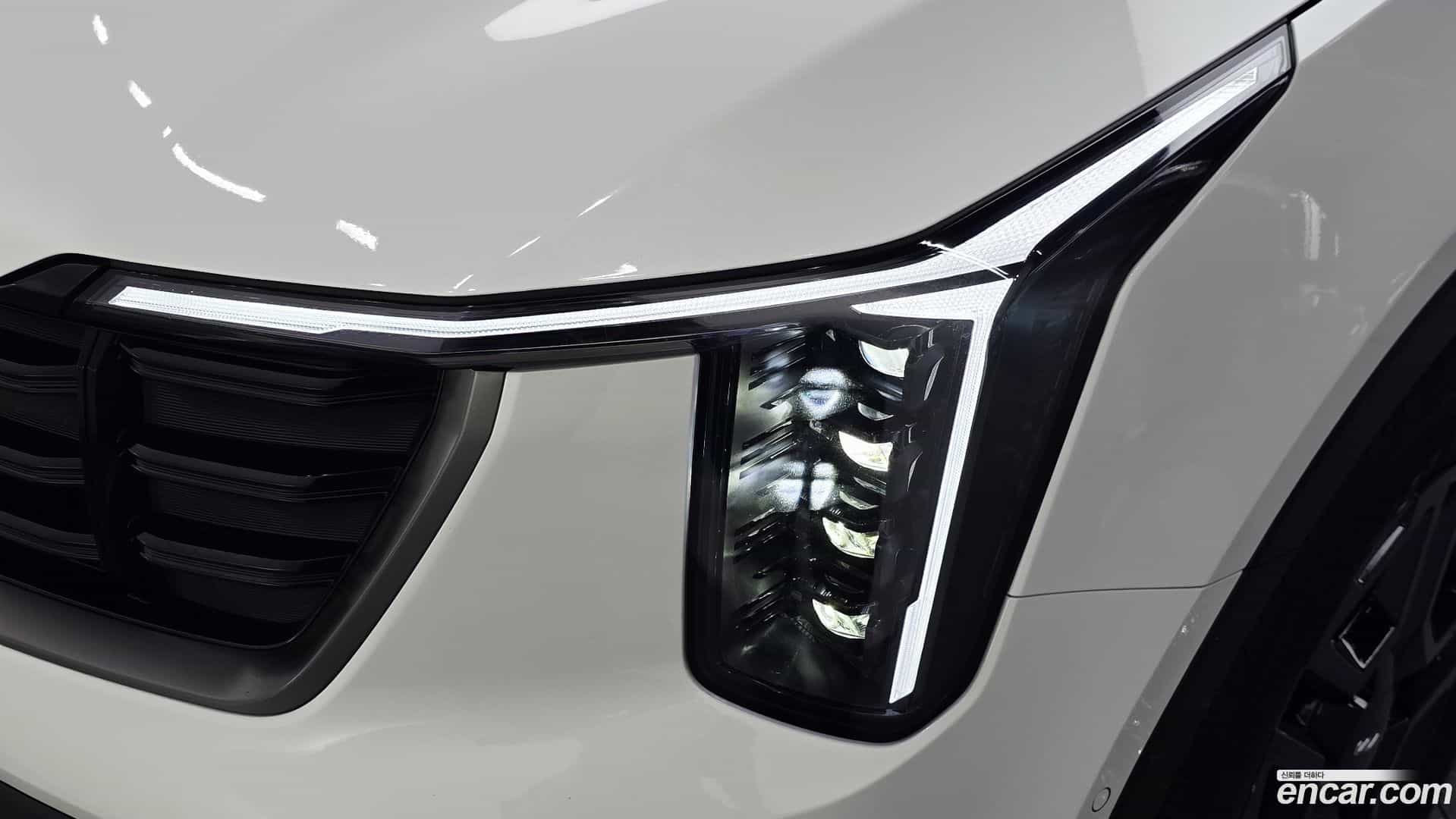 Sorento Kia 2024.0-OUTER-032