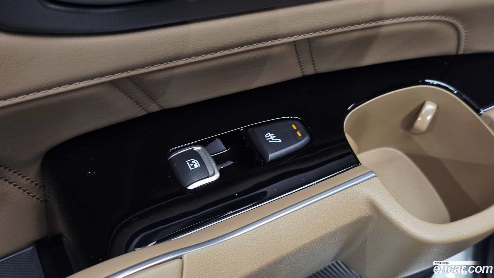 Sorento Kia 2024.0-OPTION-050