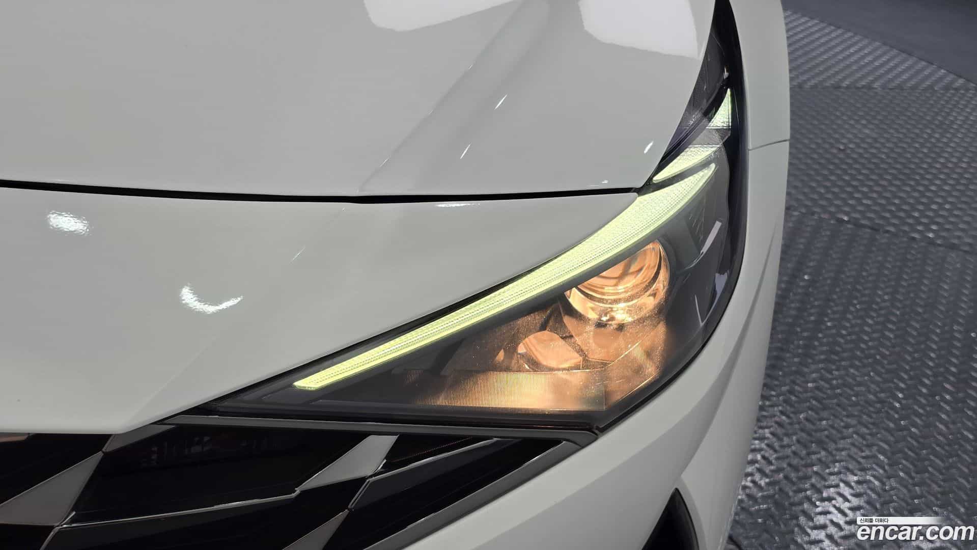 AVANTE Hyundai 2023.1-OUTER-032