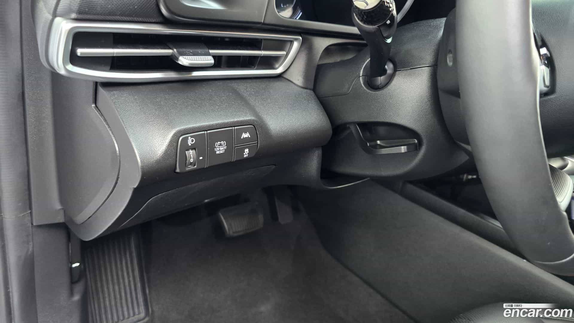 AVANTE Hyundai 2023.1-OPTION-041