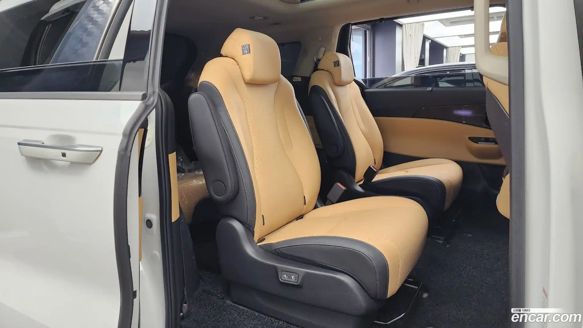 Canival Kia 2023.9-OPTION-016