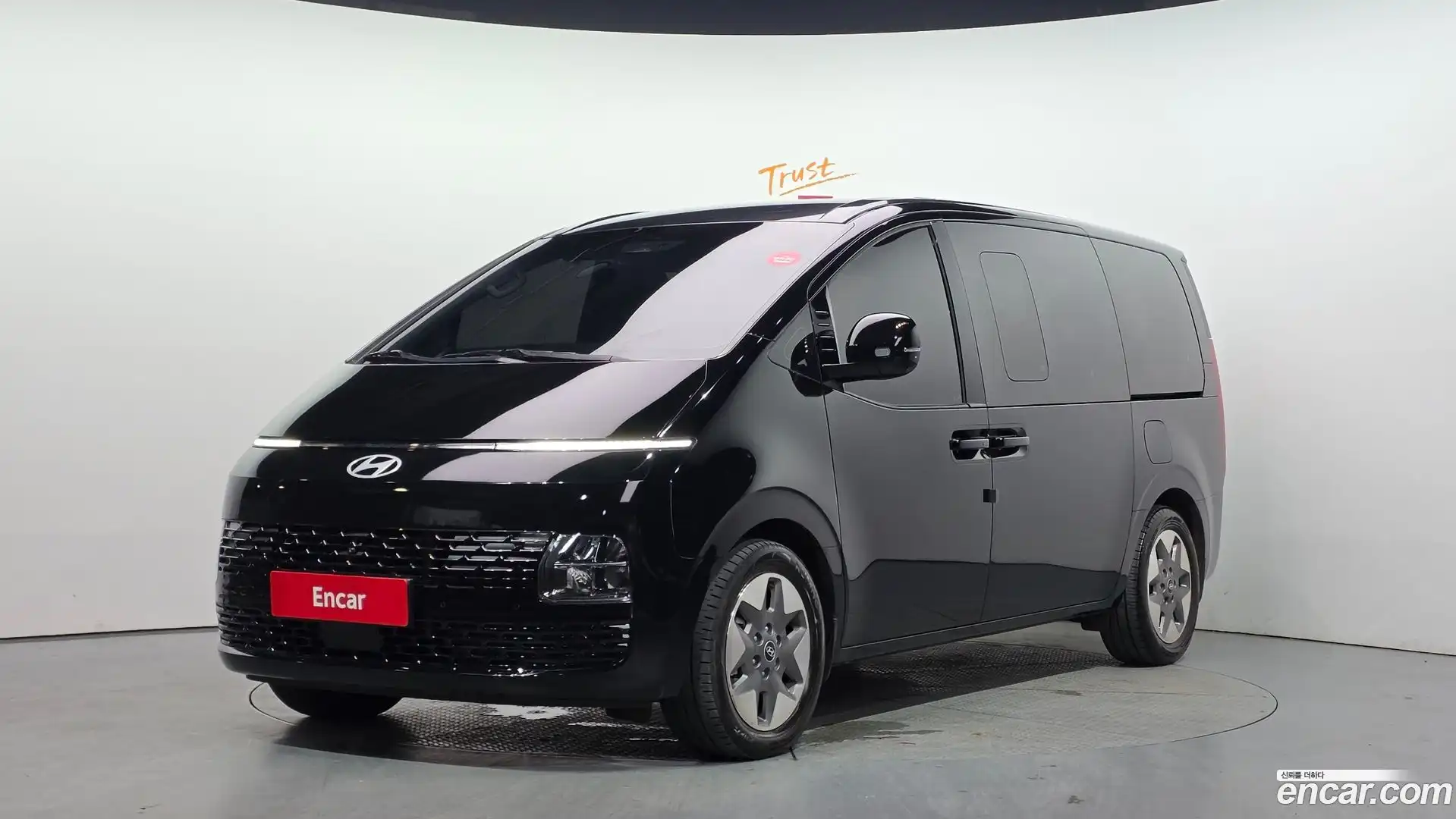 Staria Hyundai 2025.1-OUTER-001