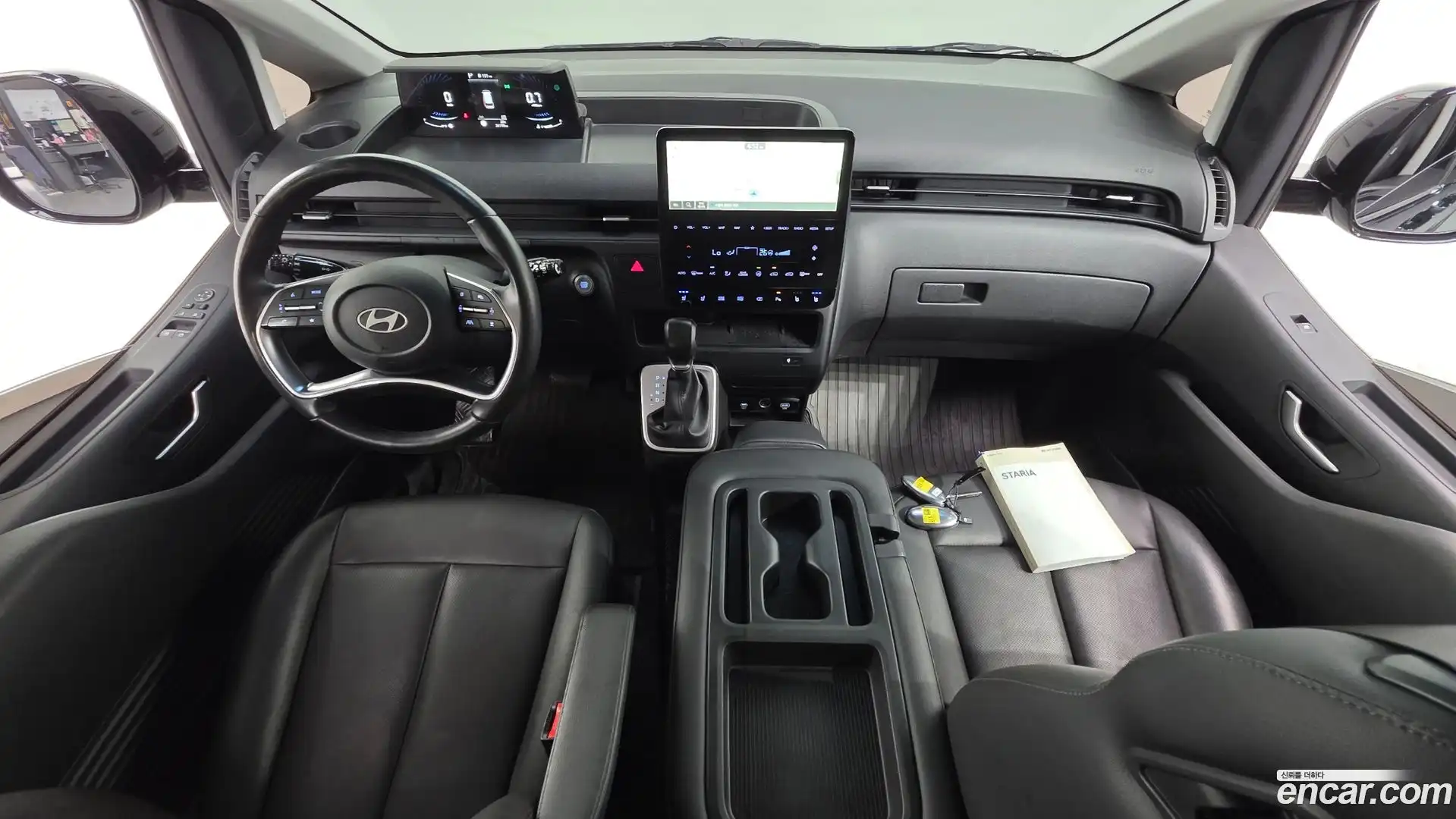 Staria Hyundai 2025.1-INNER-007
